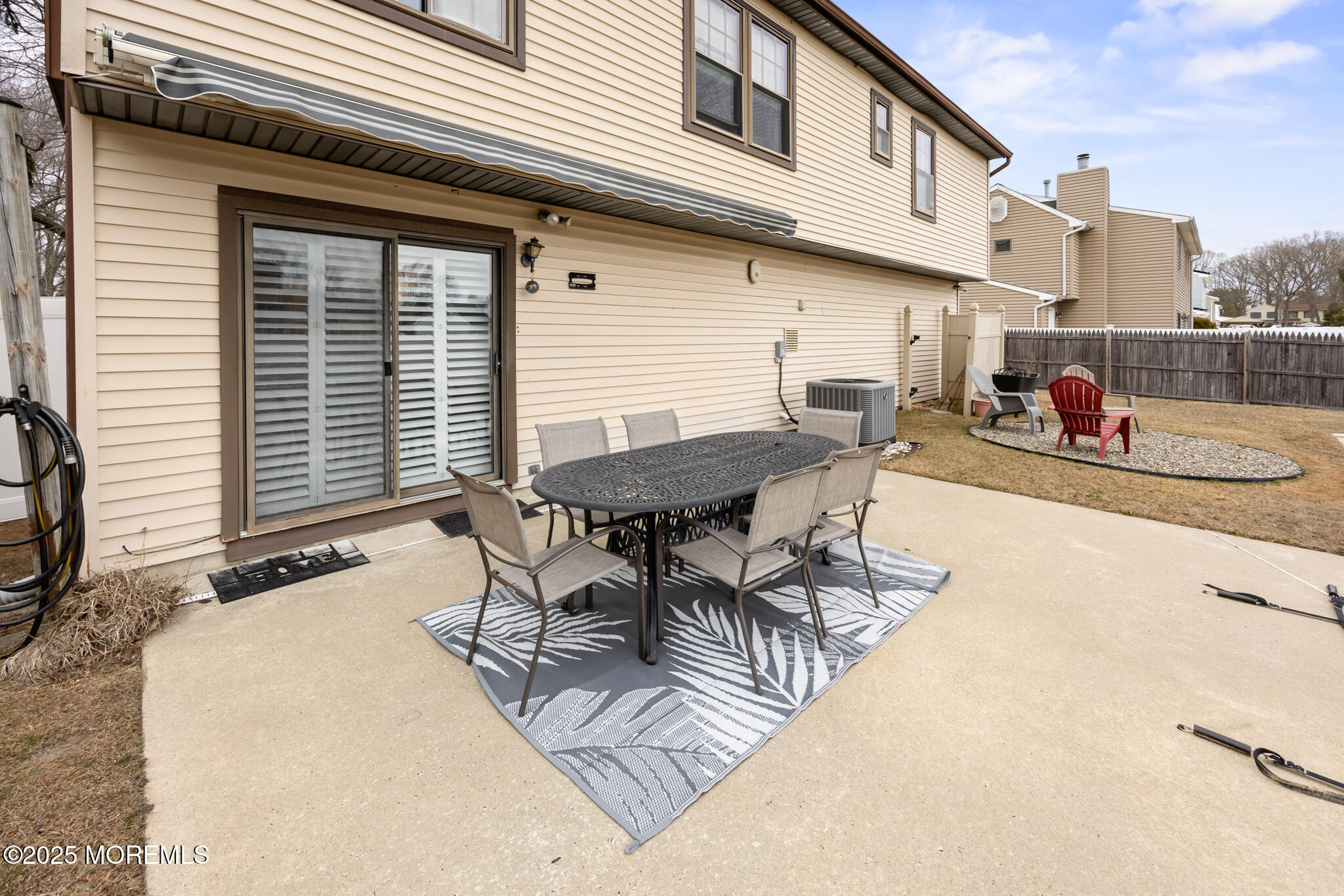 17 Garden Way