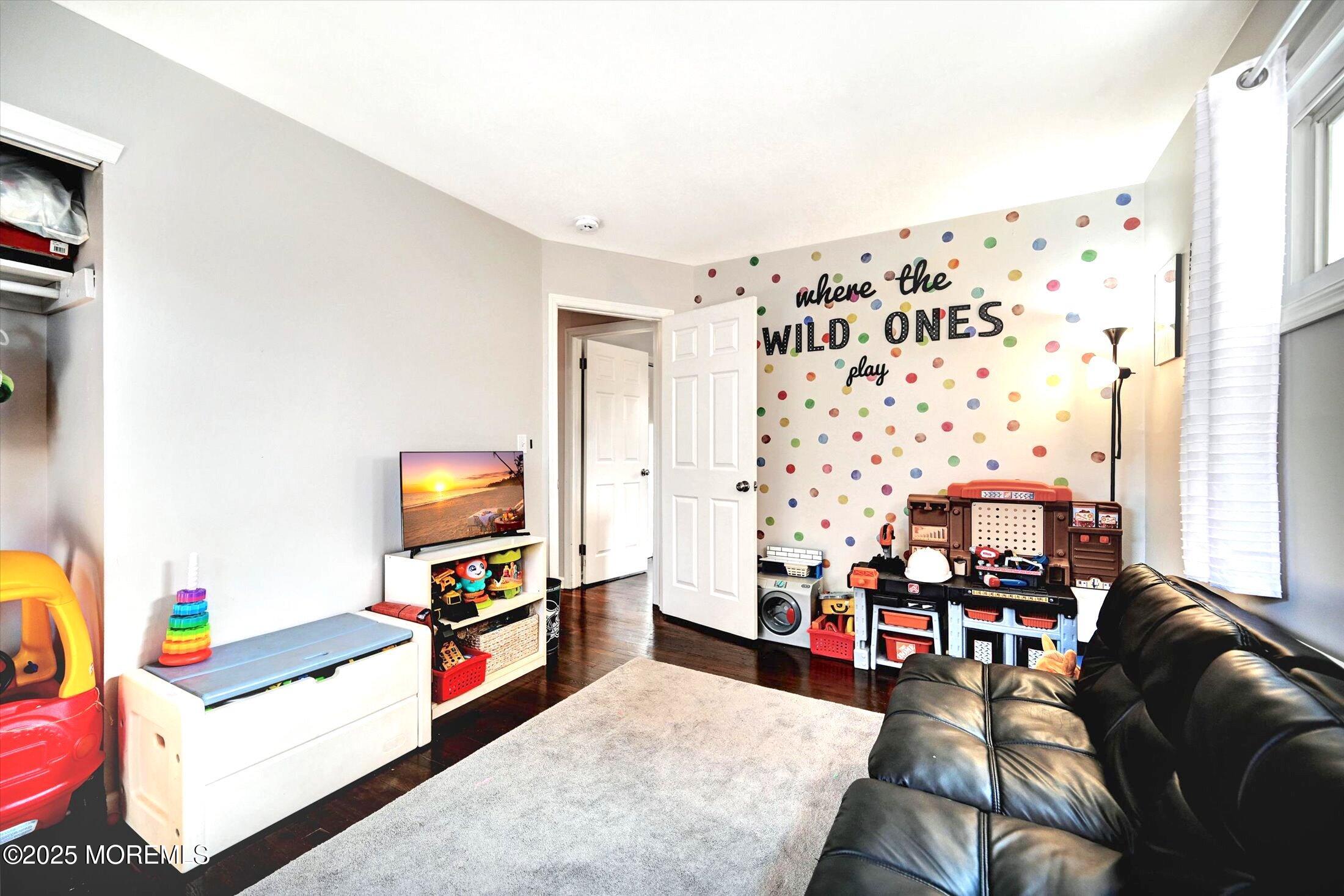 20 Sylvan Lake Boulevard