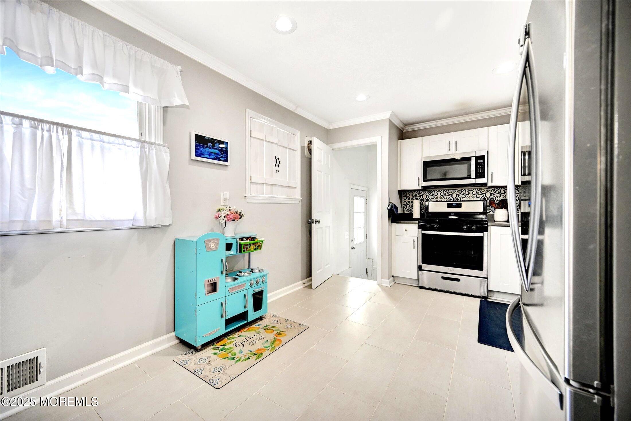 20 Sylvan Lake Boulevard