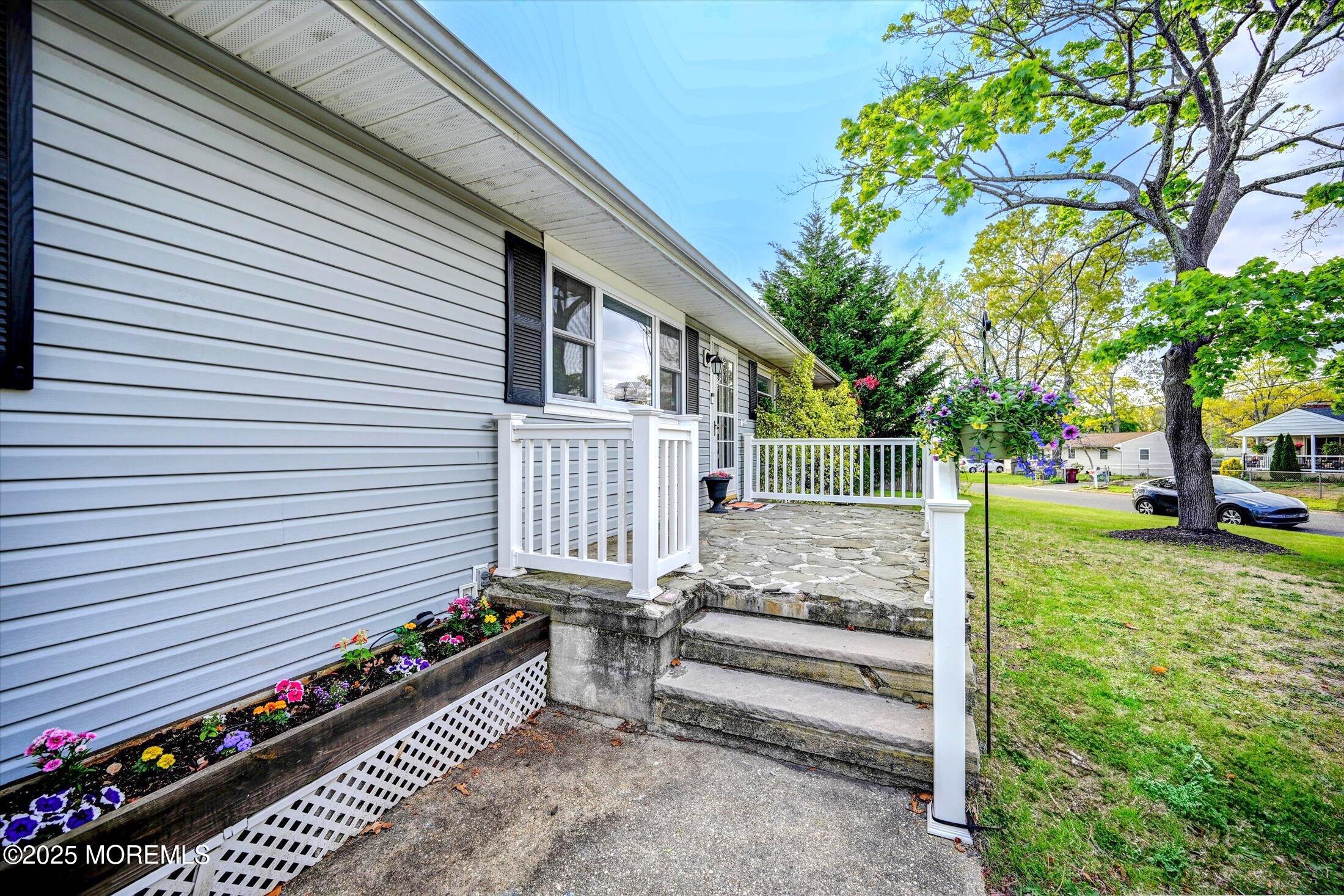 20 Sylvan Lake Boulevard