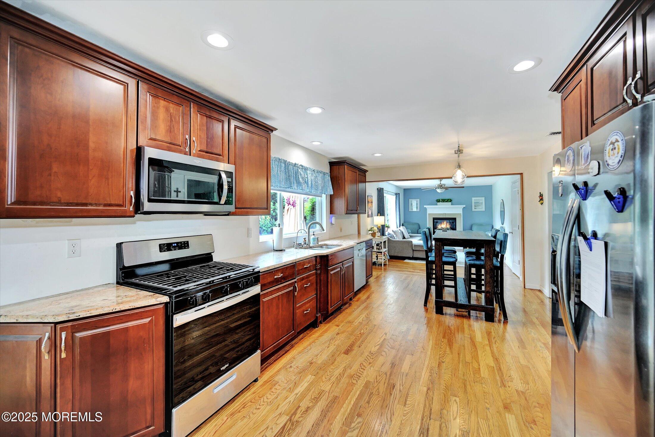 855 Derry Drive