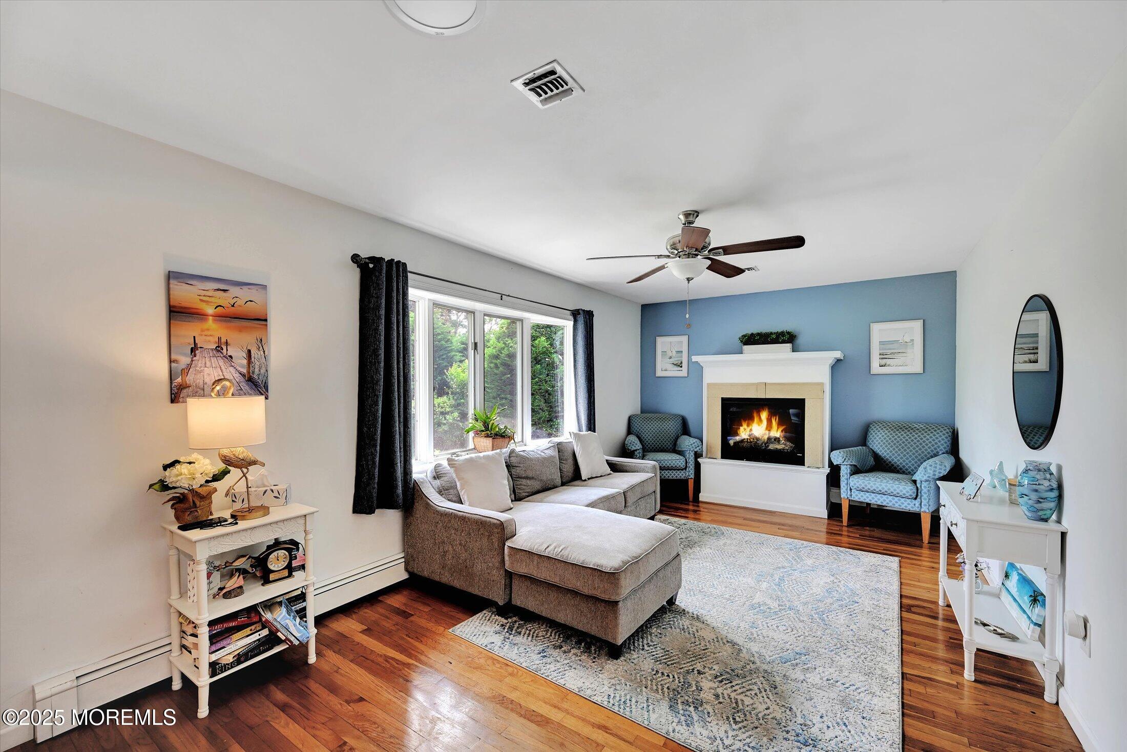 855 Derry Drive