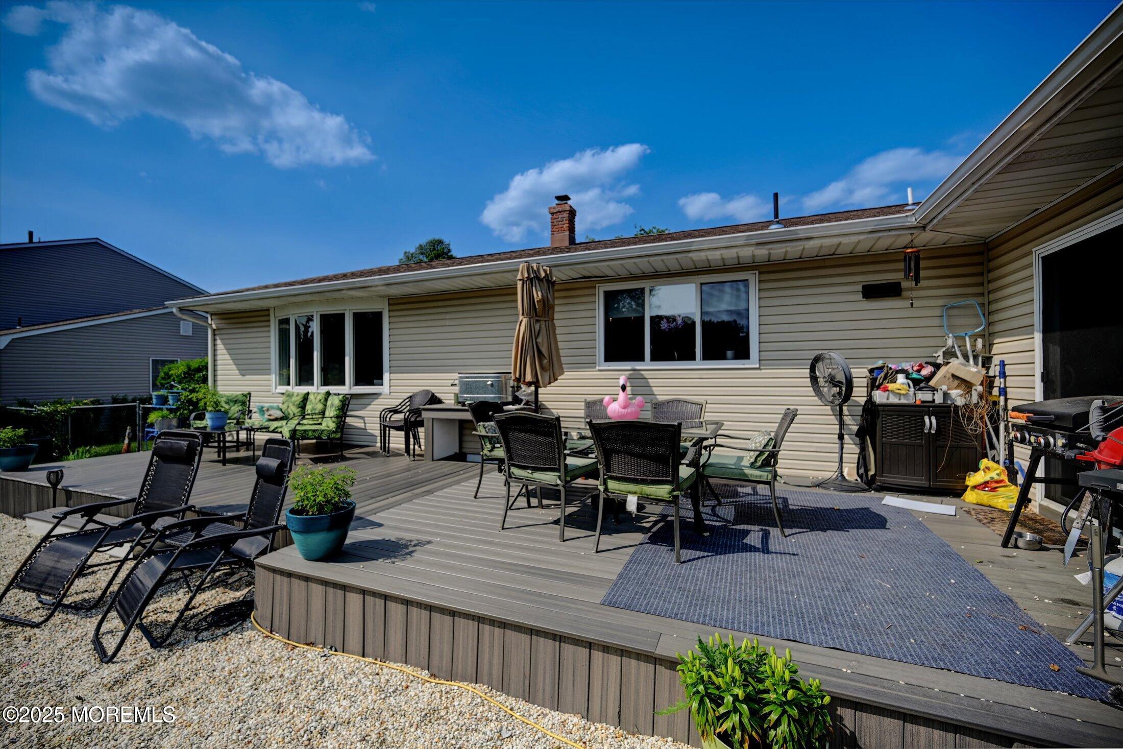 855 Derry Drive