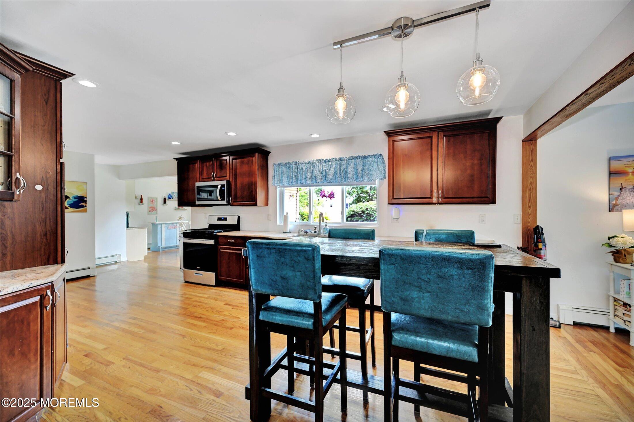 855 Derry Drive