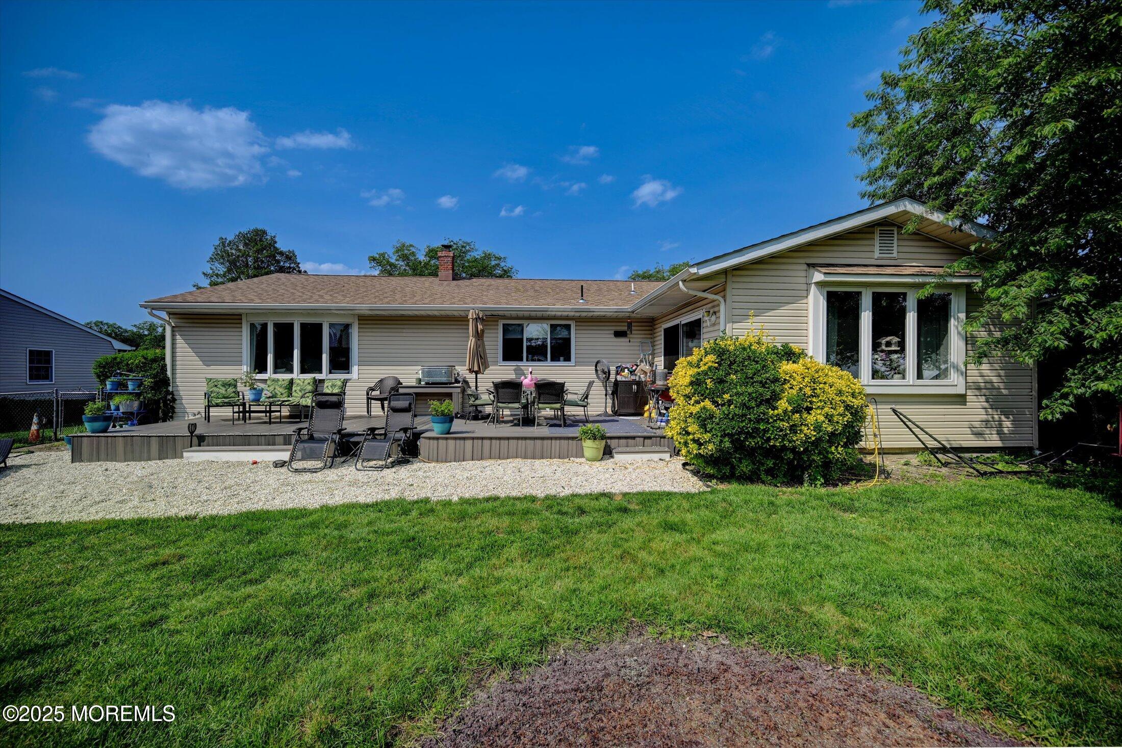 855 Derry Drive