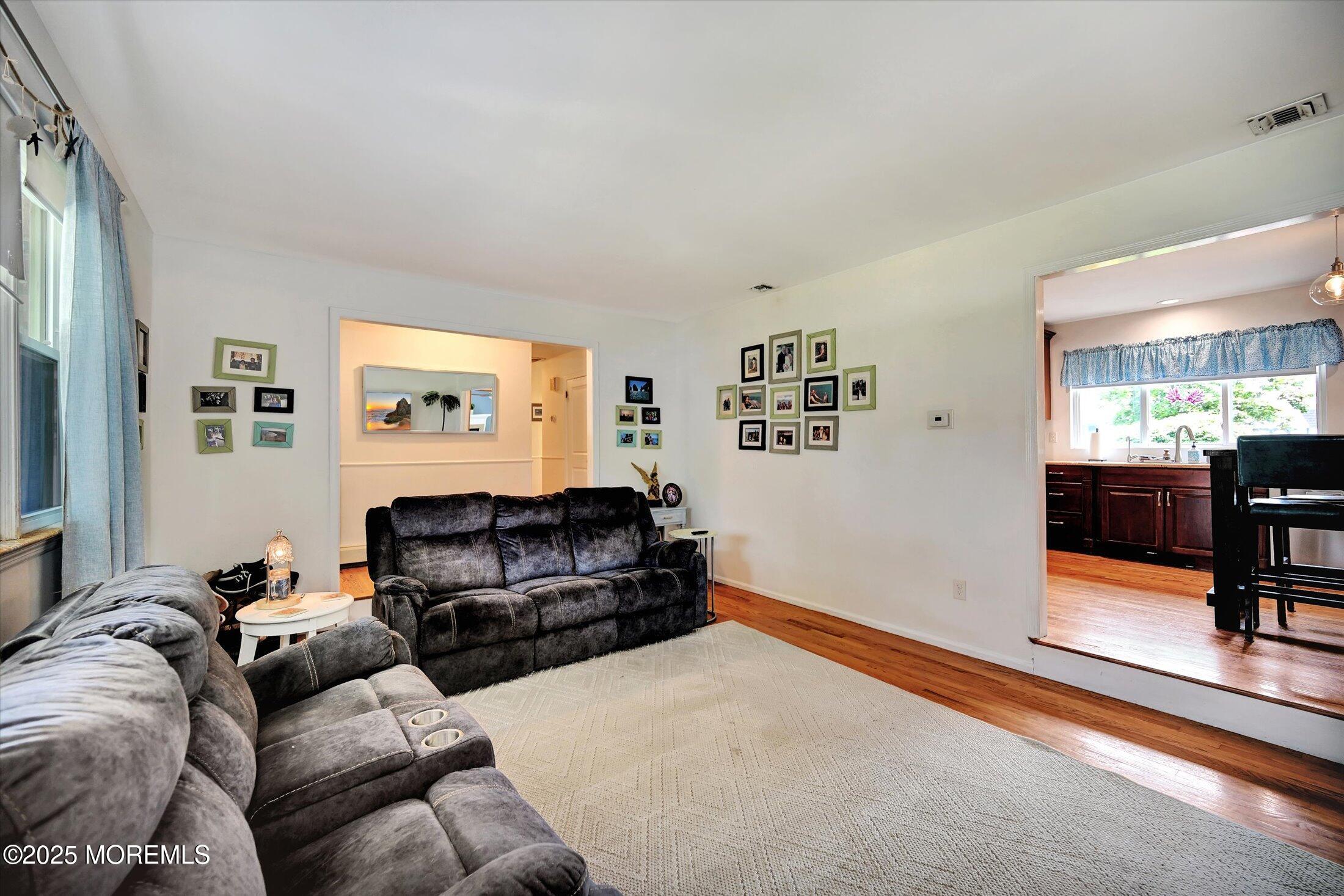 855 Derry Drive