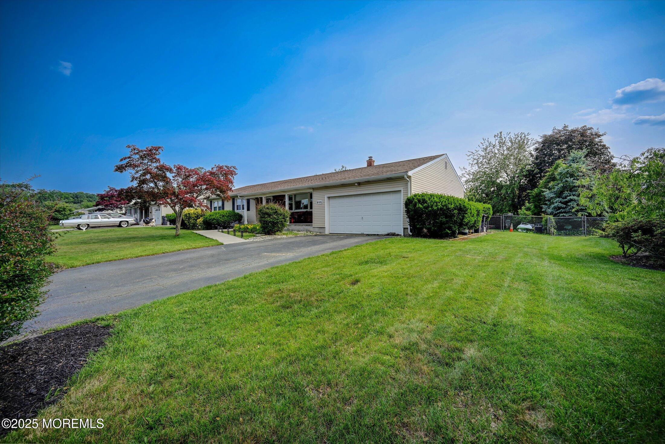 855 Derry Drive