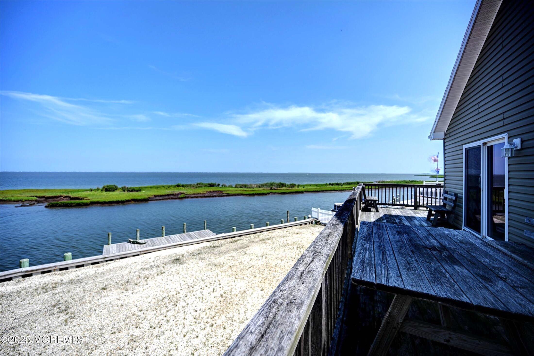 163 Flamingo Road
