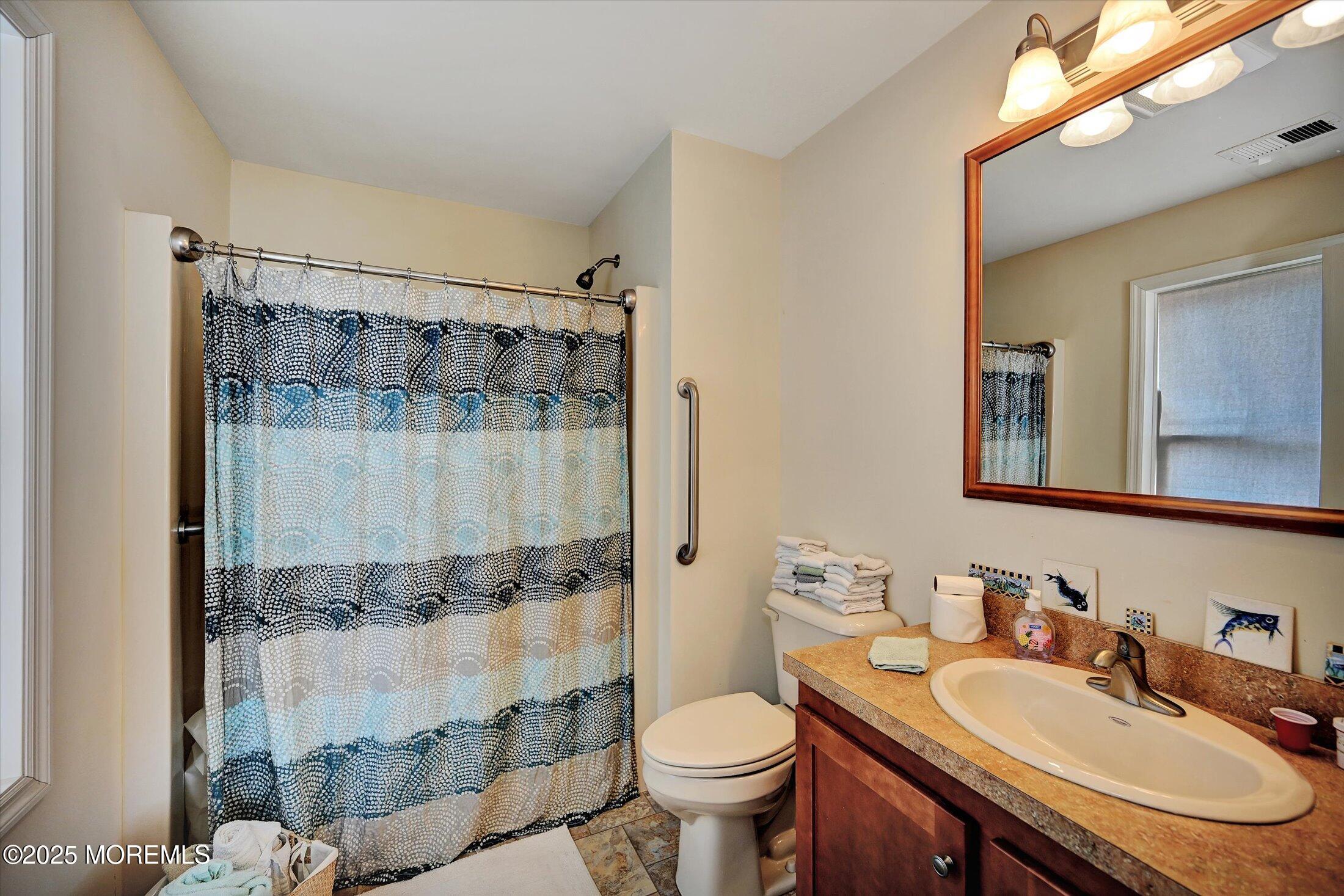 163 Flamingo Road