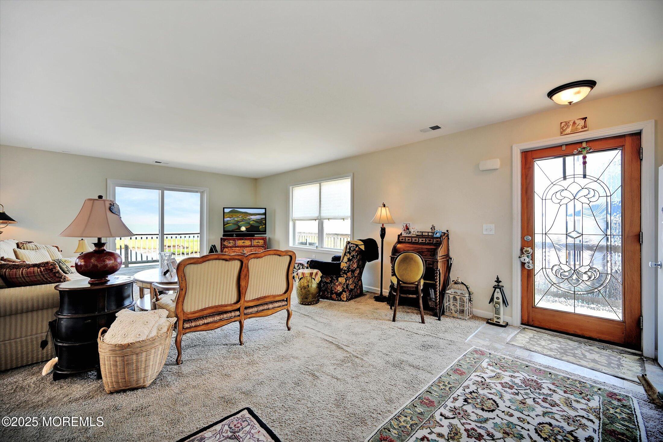 163 Flamingo Road