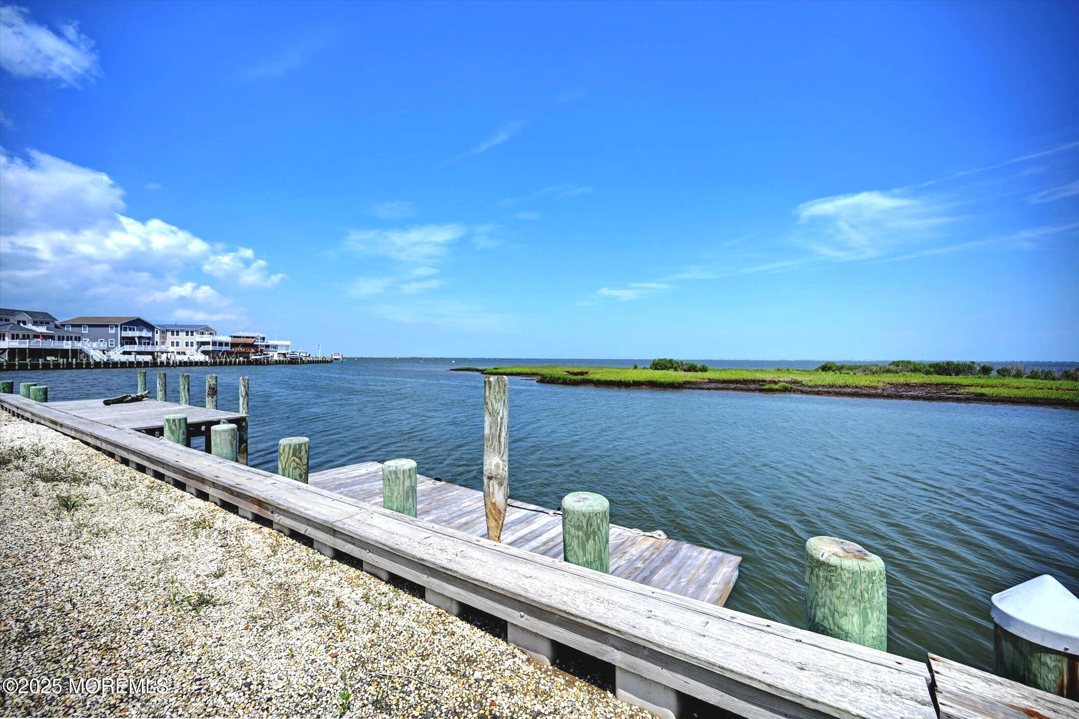 163 Flamingo Road