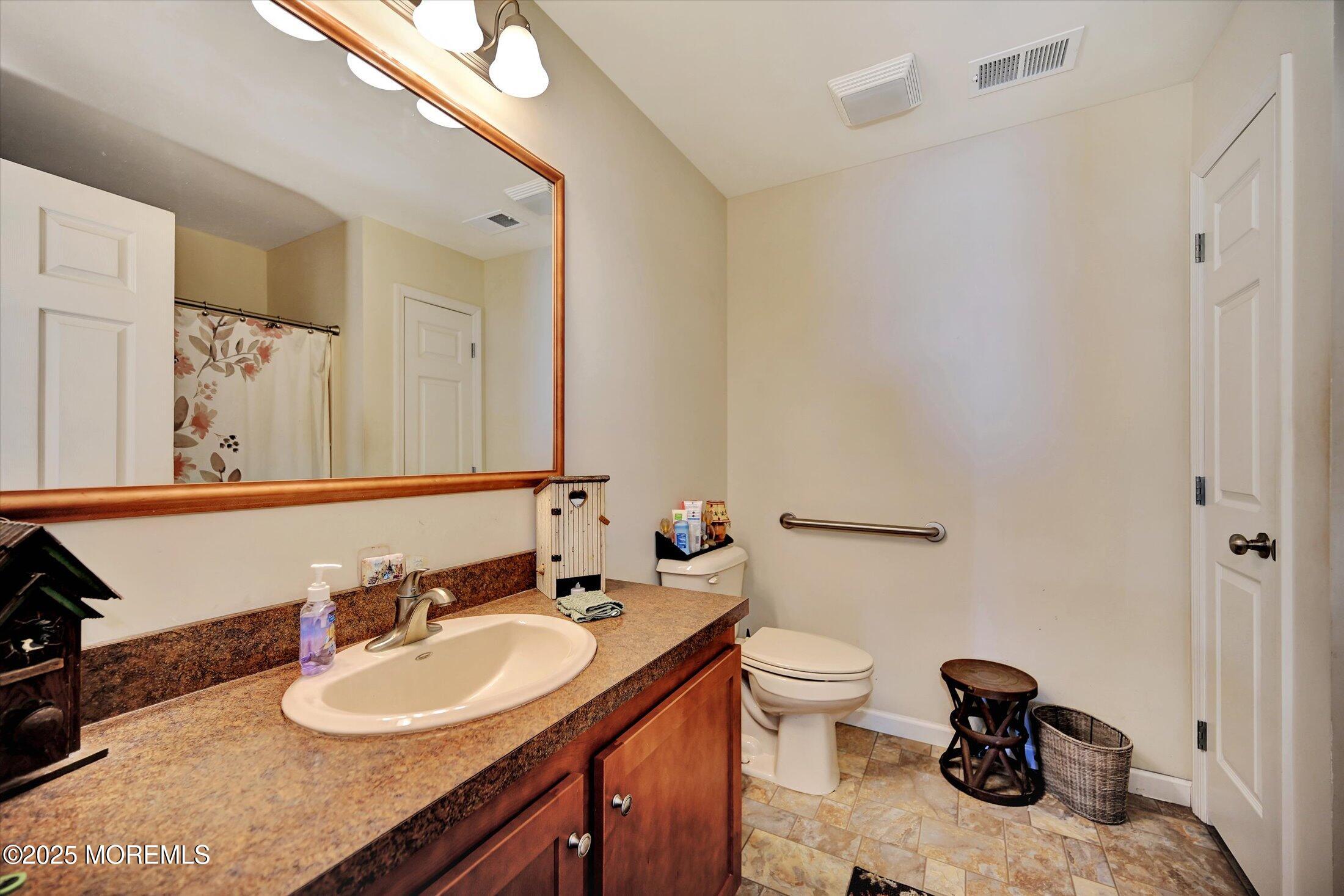 163 Flamingo Road