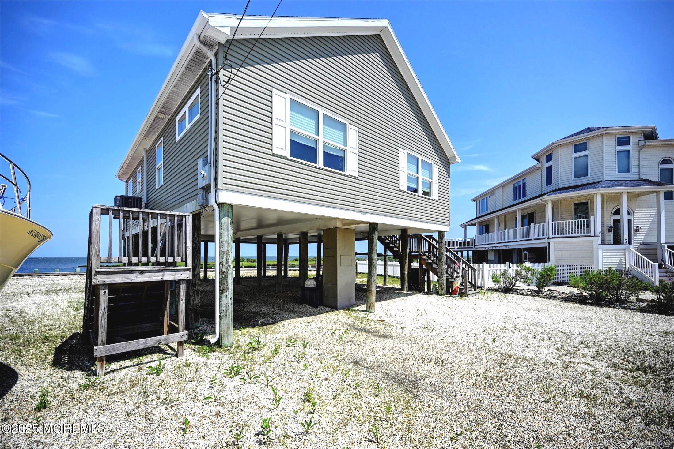 163 Flamingo Road