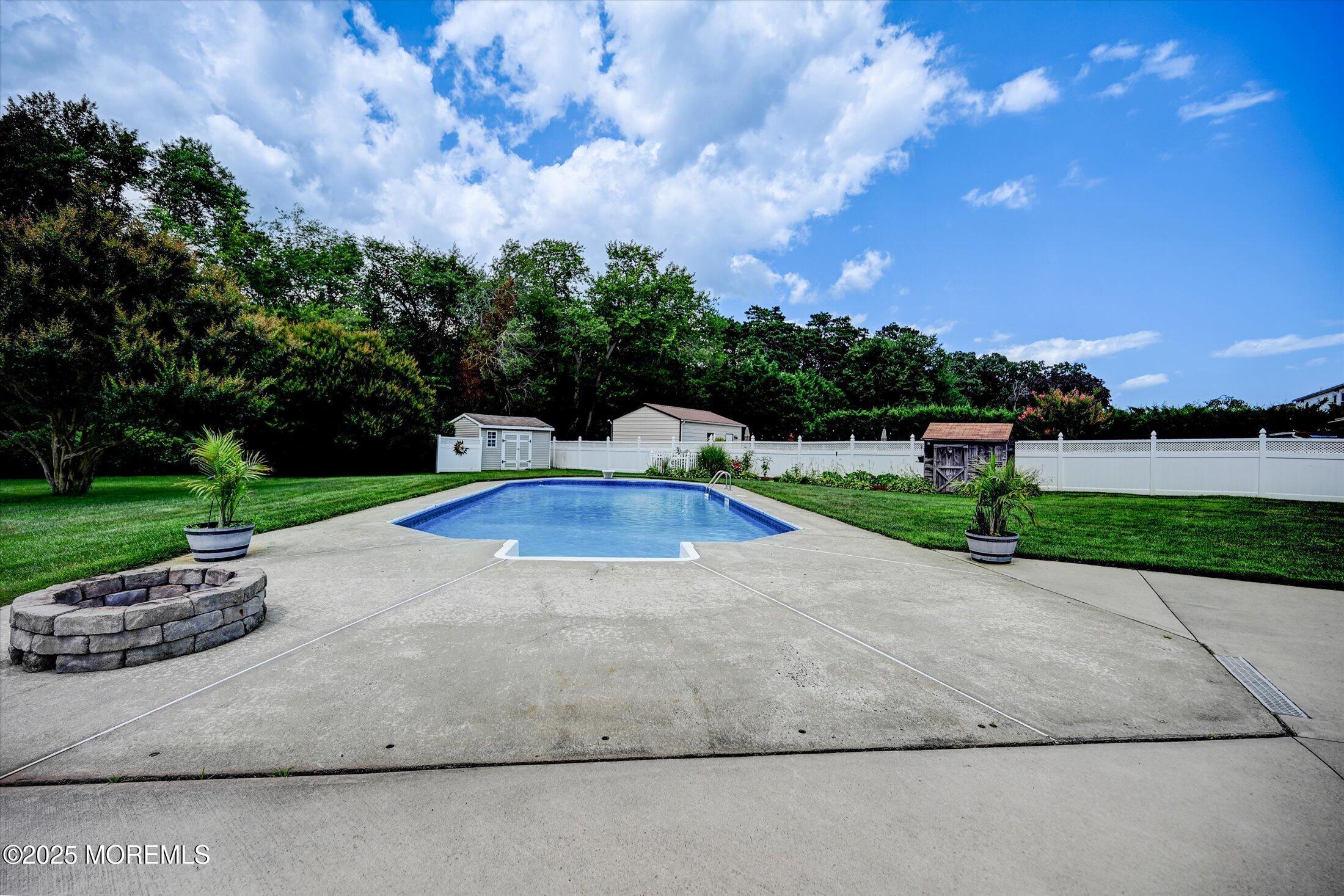 1016 Sheila Drive
