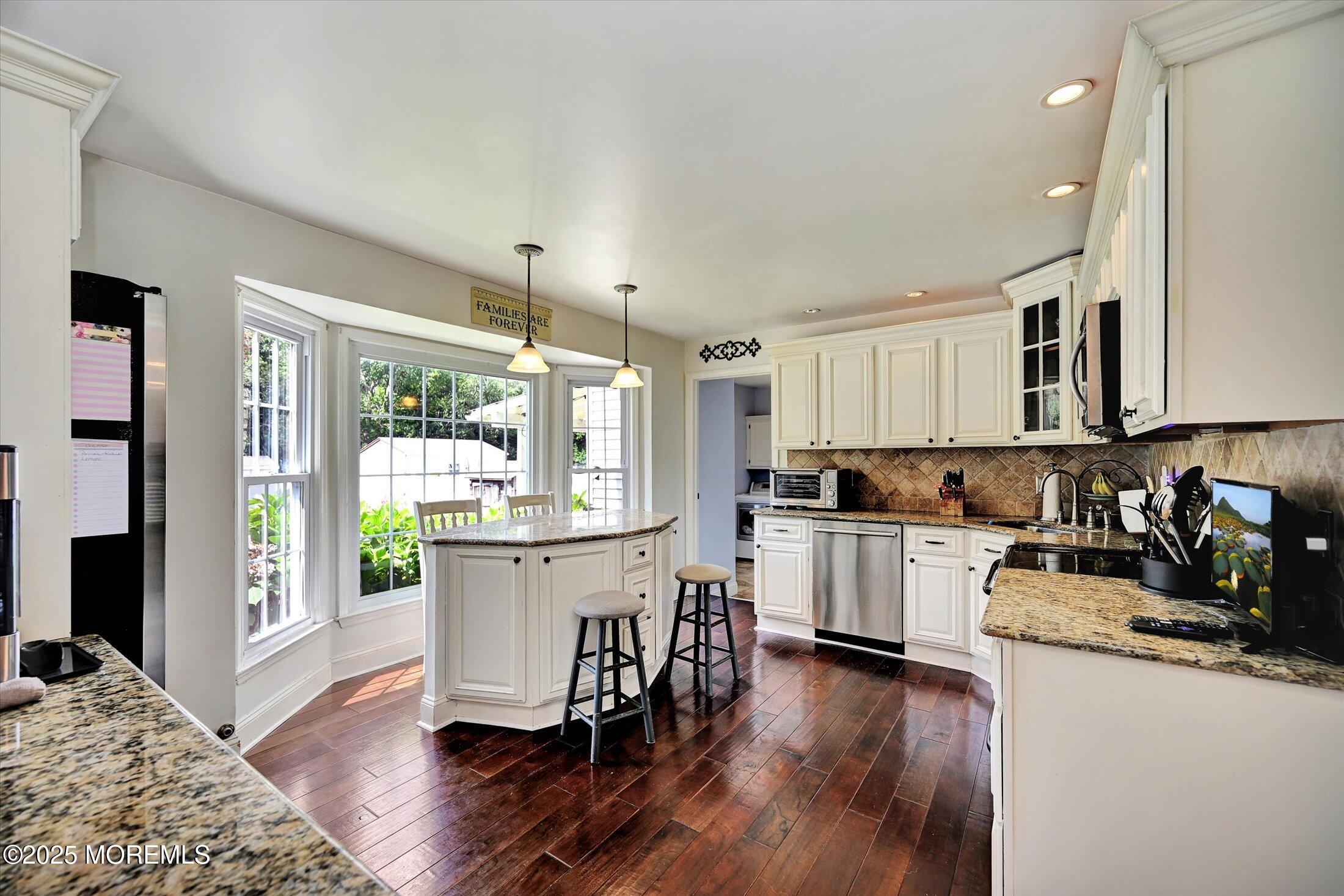1016 Sheila Drive