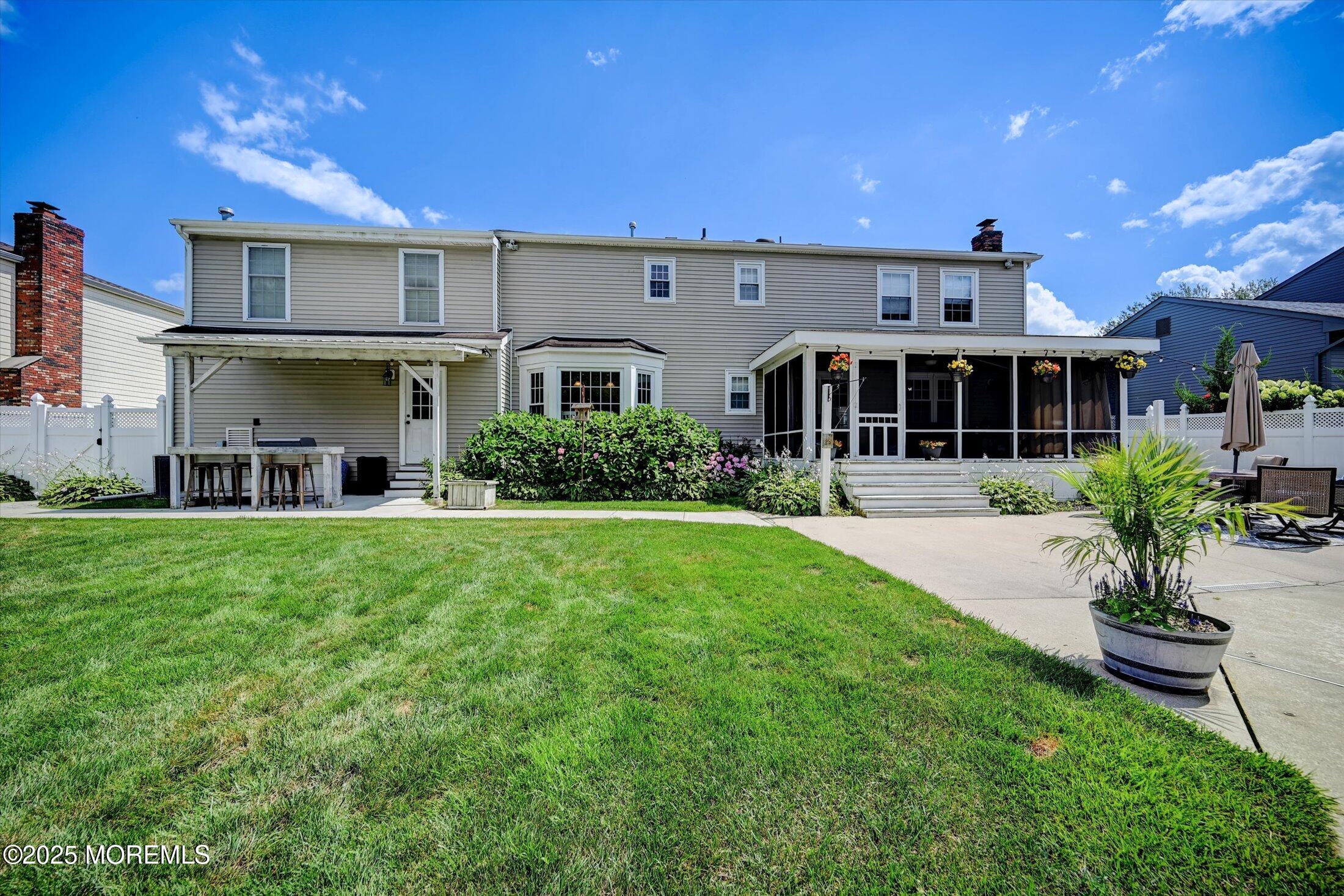 1016 Sheila Drive