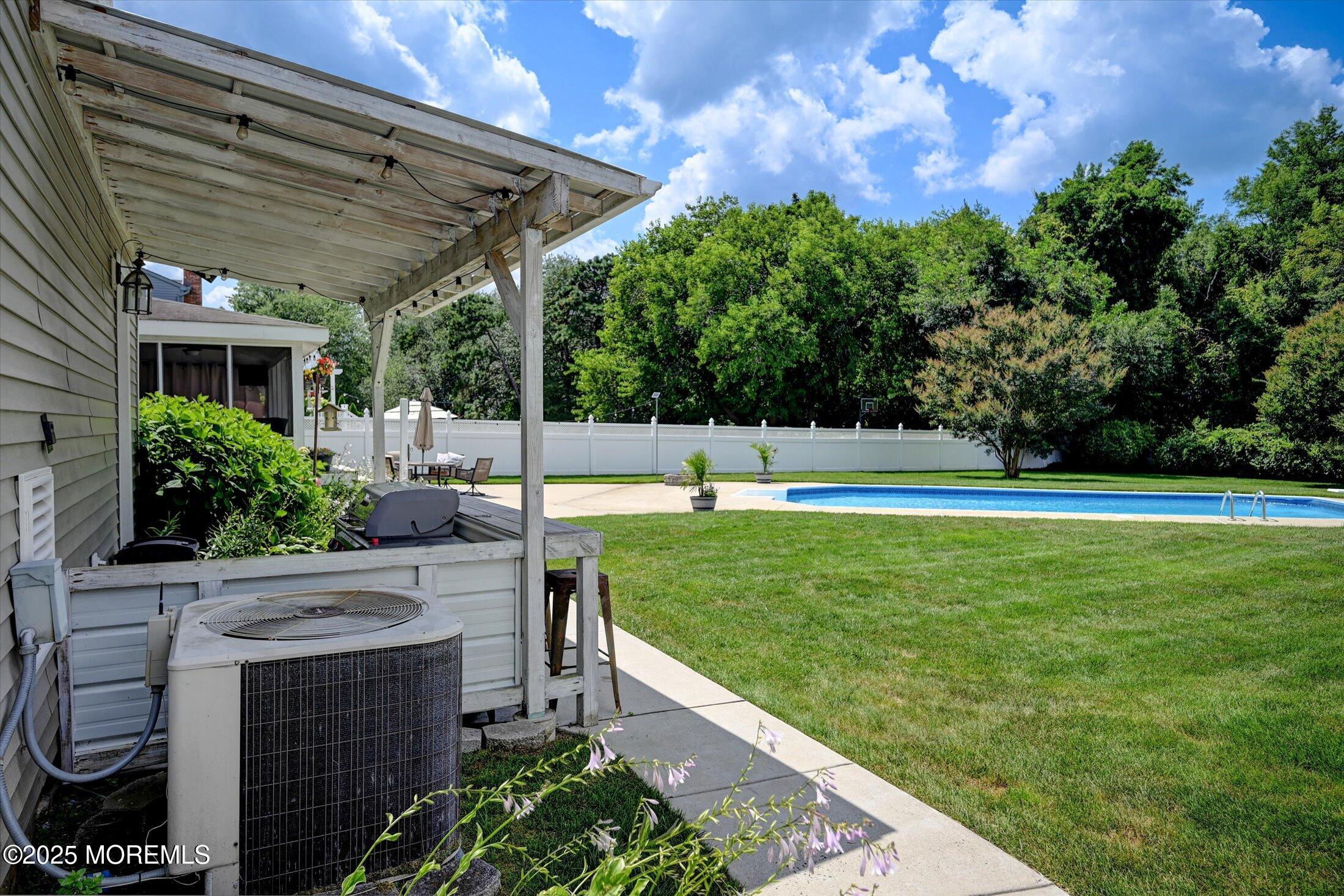 1016 Sheila Drive