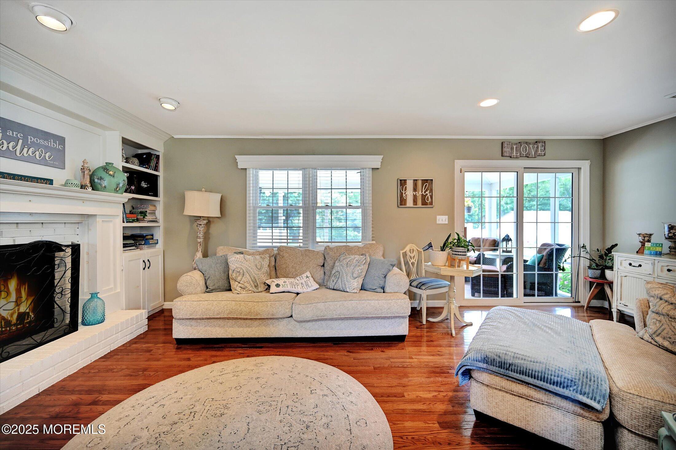 1016 Sheila Drive