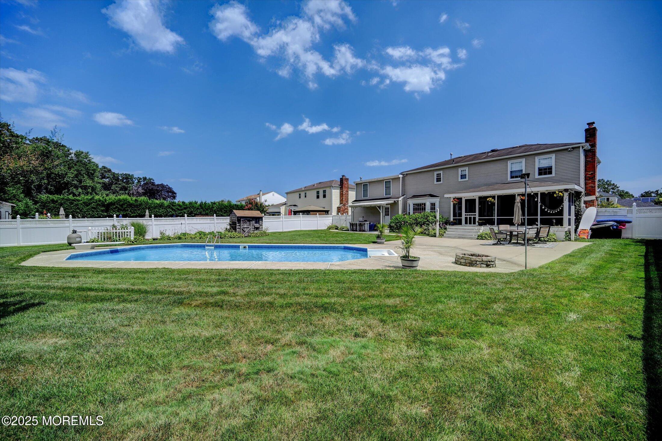 1016 Sheila Drive