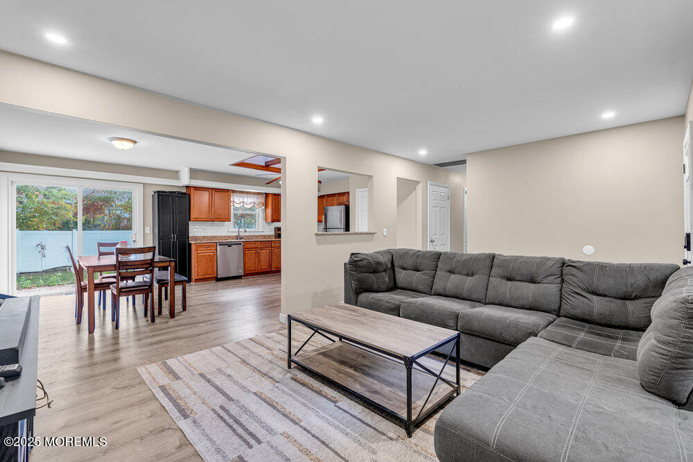 1309 Bay Avenue