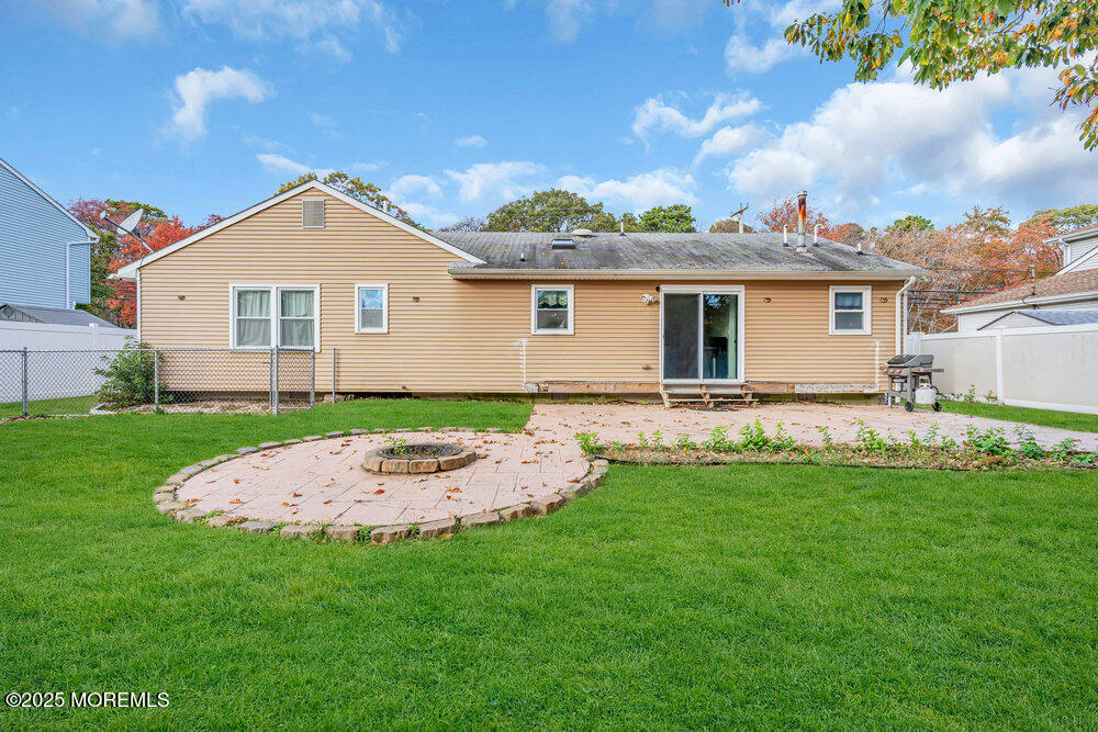 1309 Bay Avenue