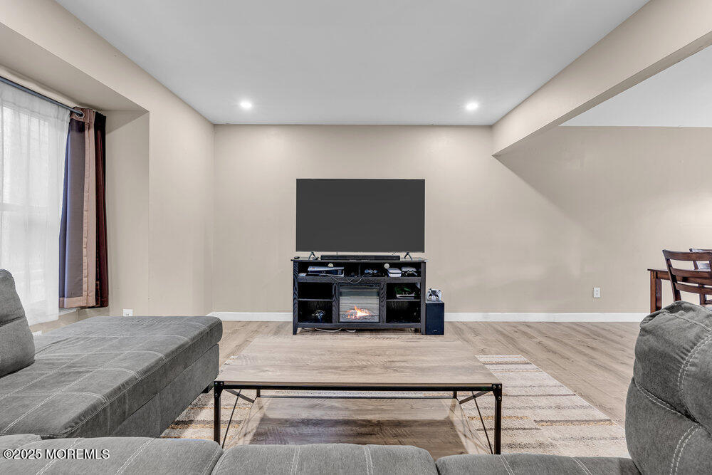 1309 Bay Avenue
