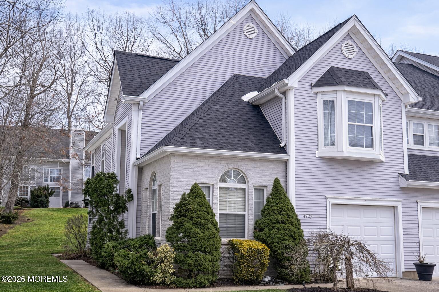 4707 Saddle Back Lane