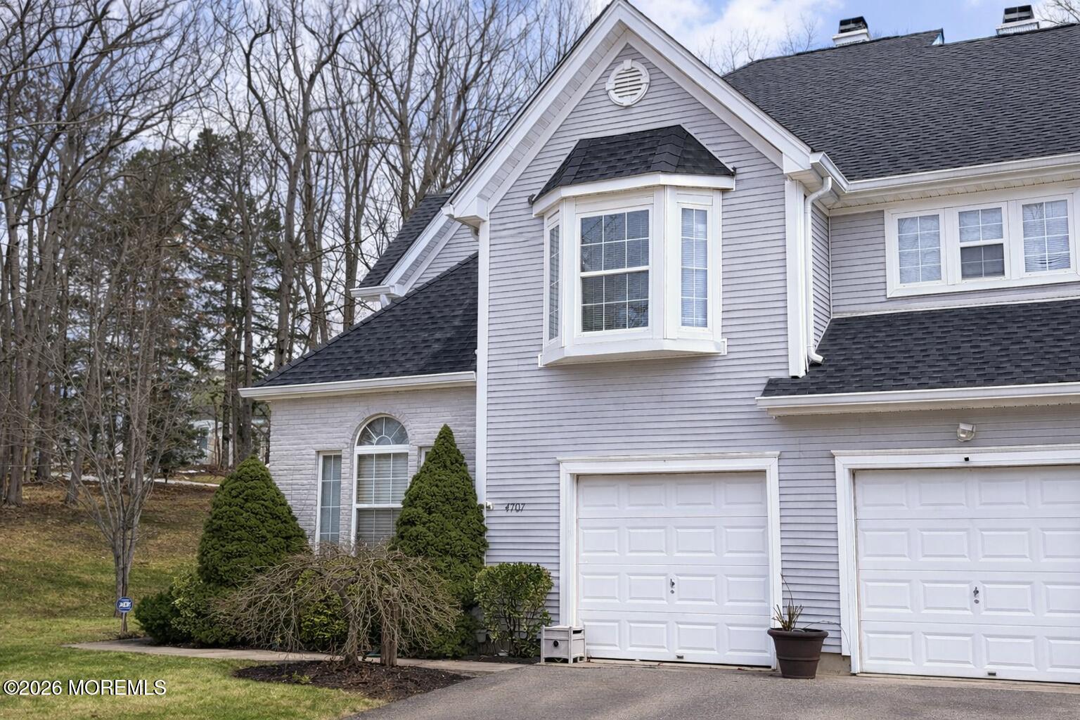 4707 Saddle Back Lane