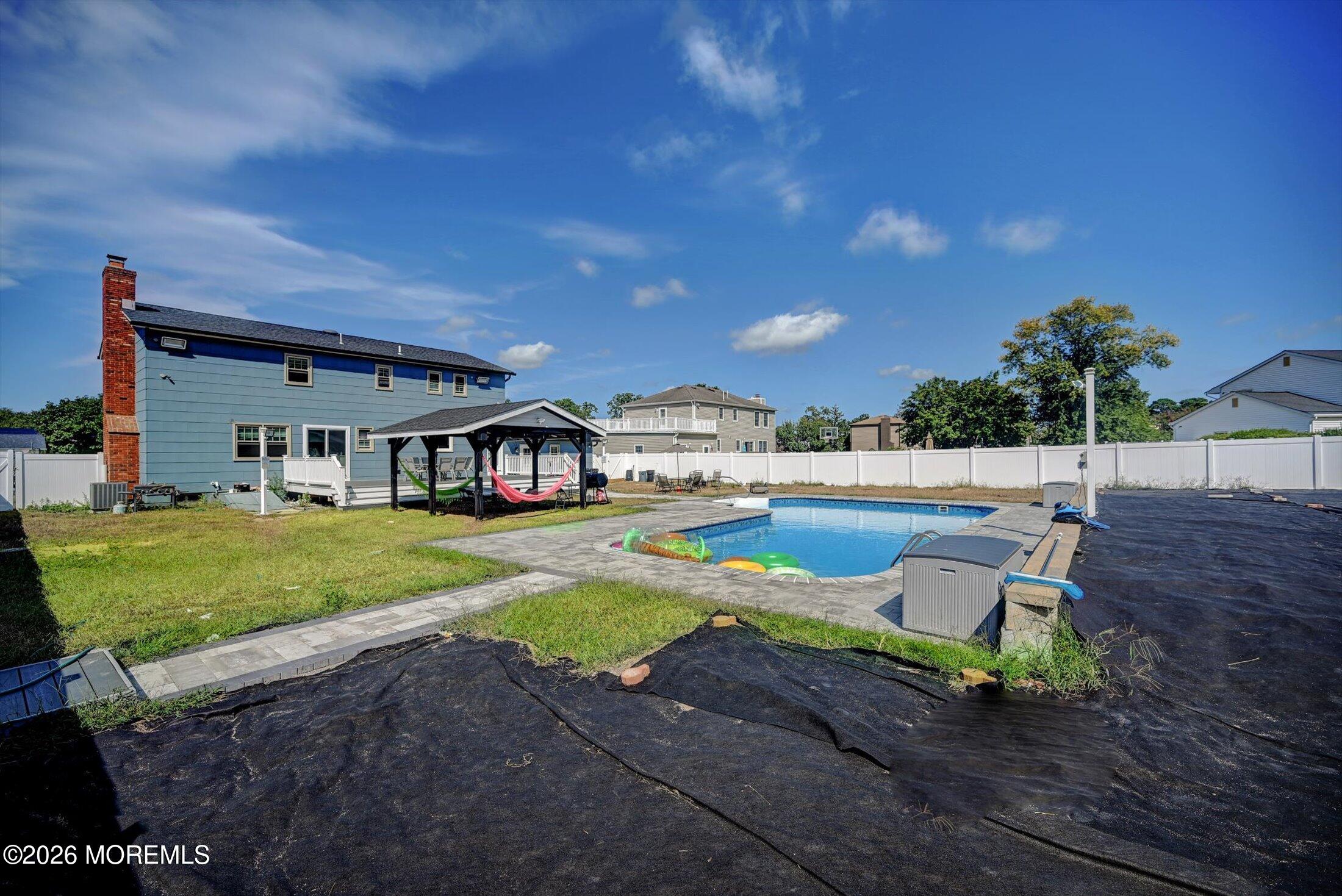 815 Gilmores Island Road