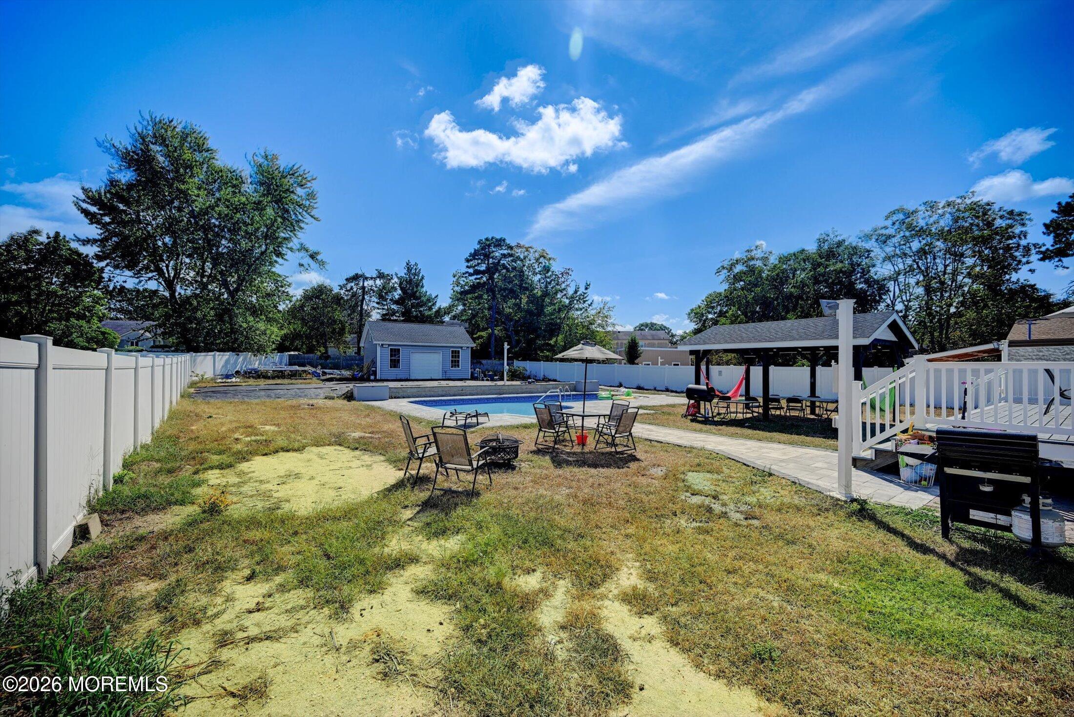 815 Gilmores Island Road
