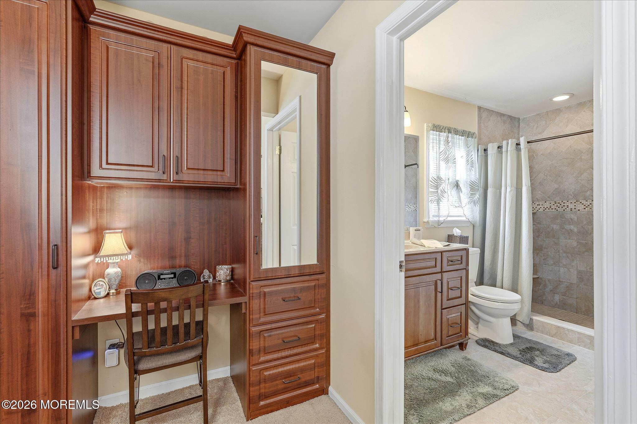 2187 Agincourt Road