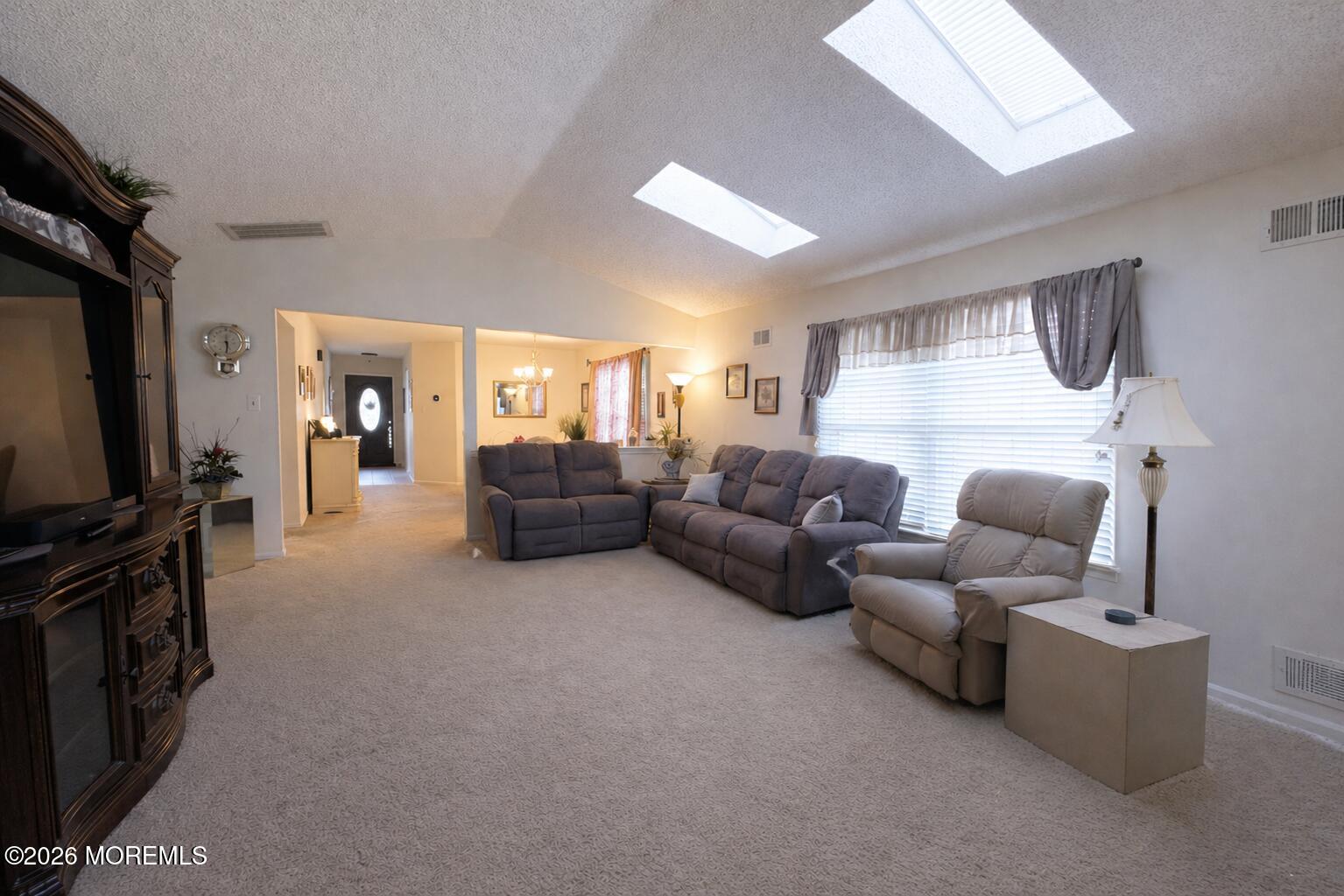 2187 Agincourt Road
