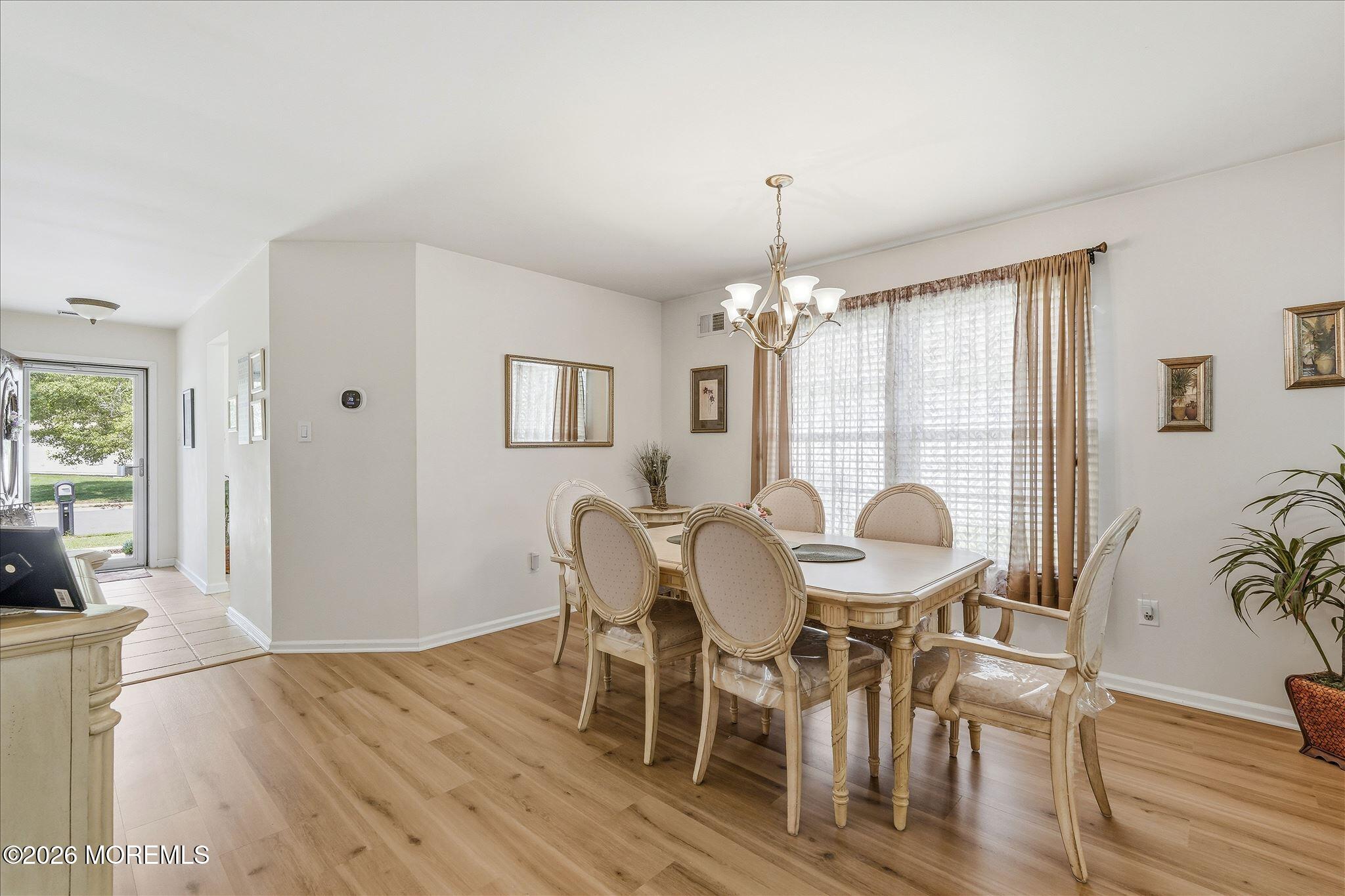 2187 Agincourt Road