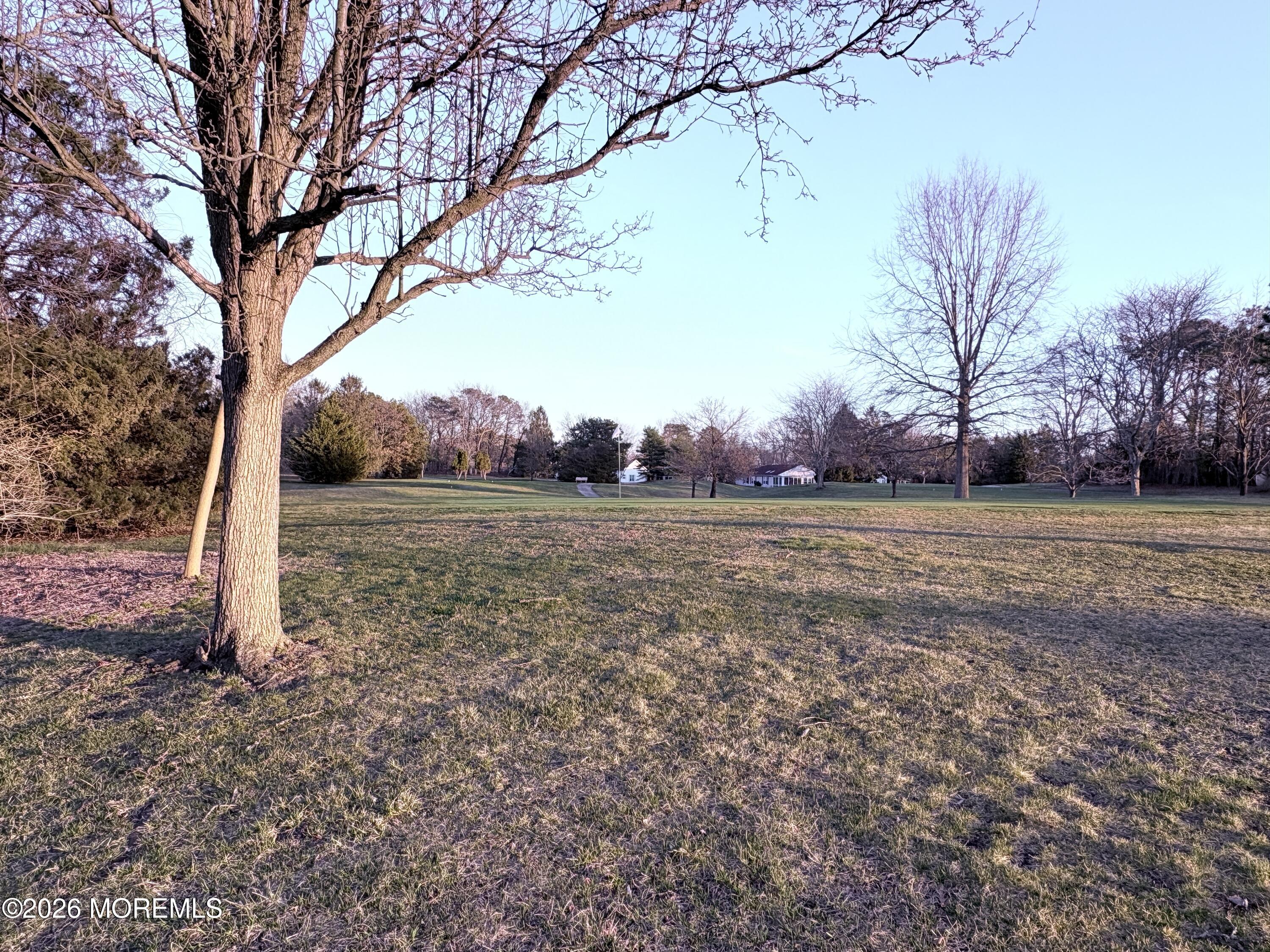 2187 Agincourt Road