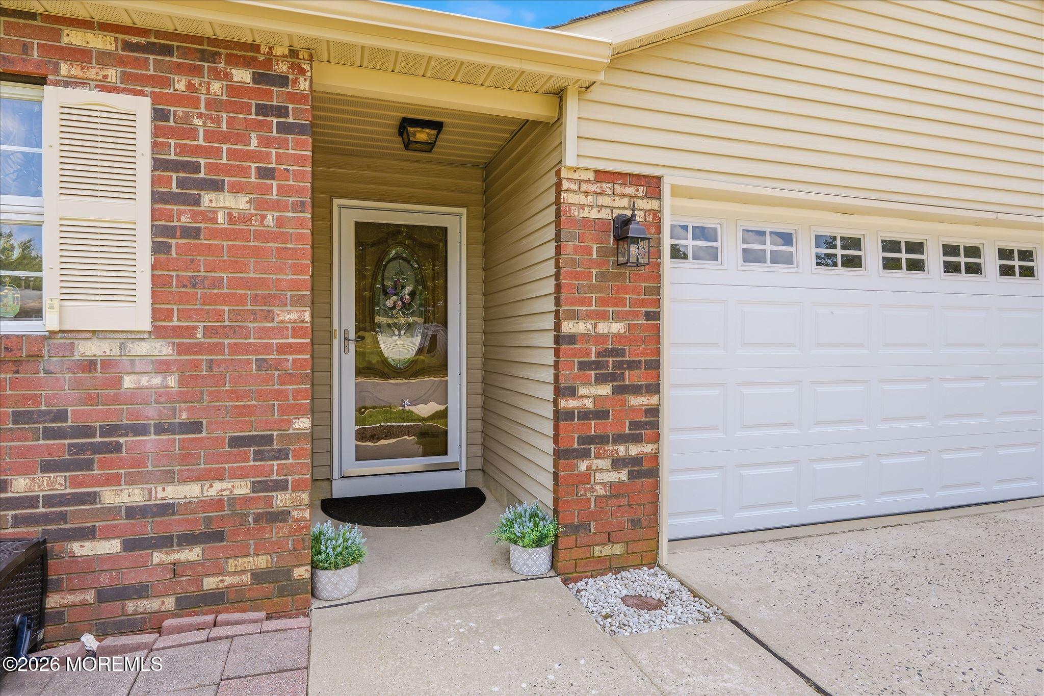 2187 Agincourt Road