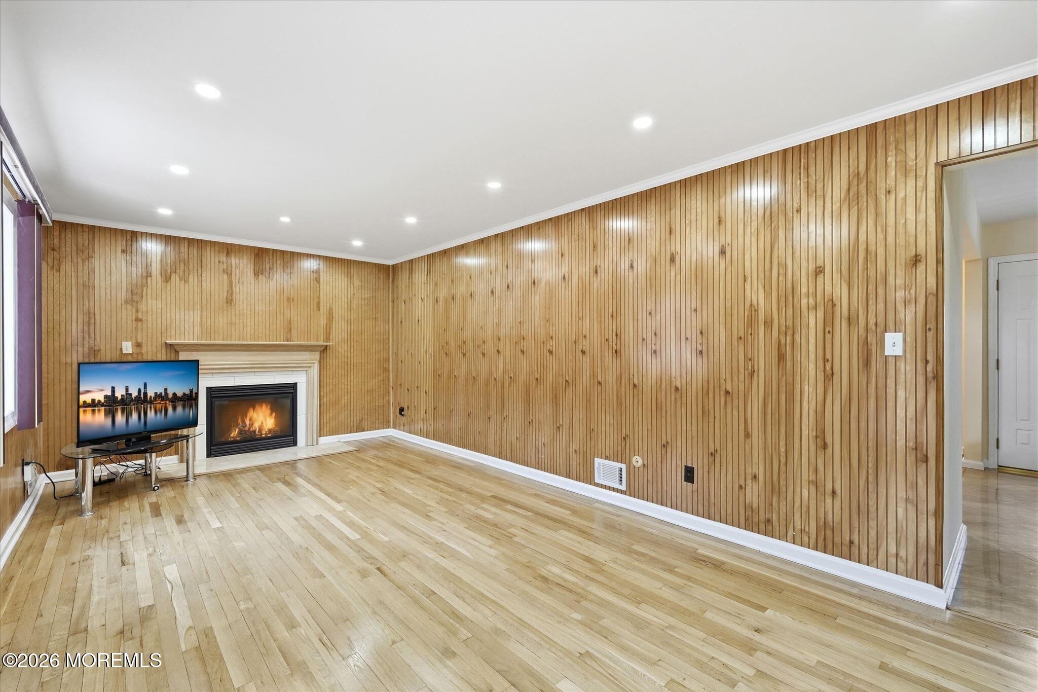 1012 Sheila Drive