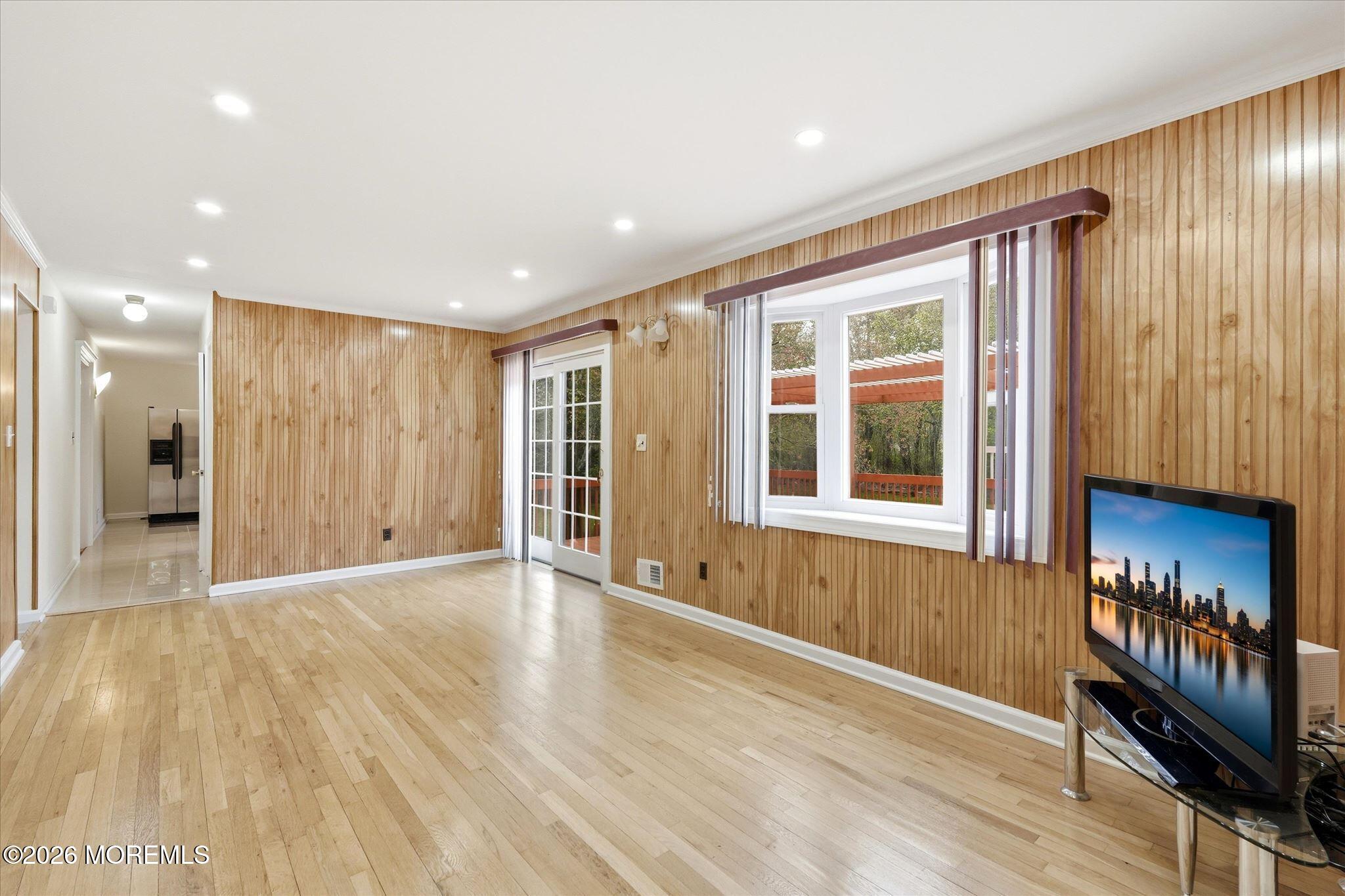 1012 Sheila Drive