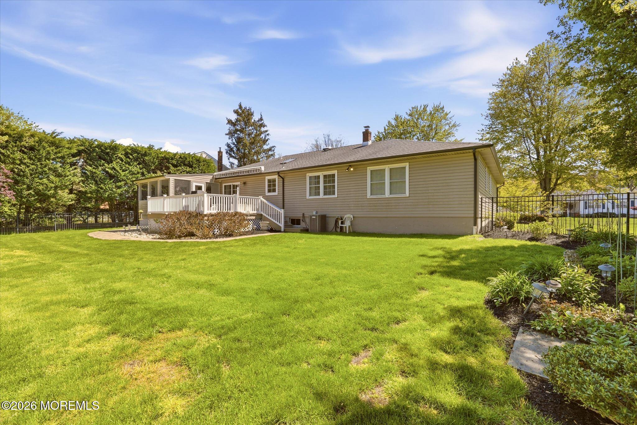11 Seward Drive