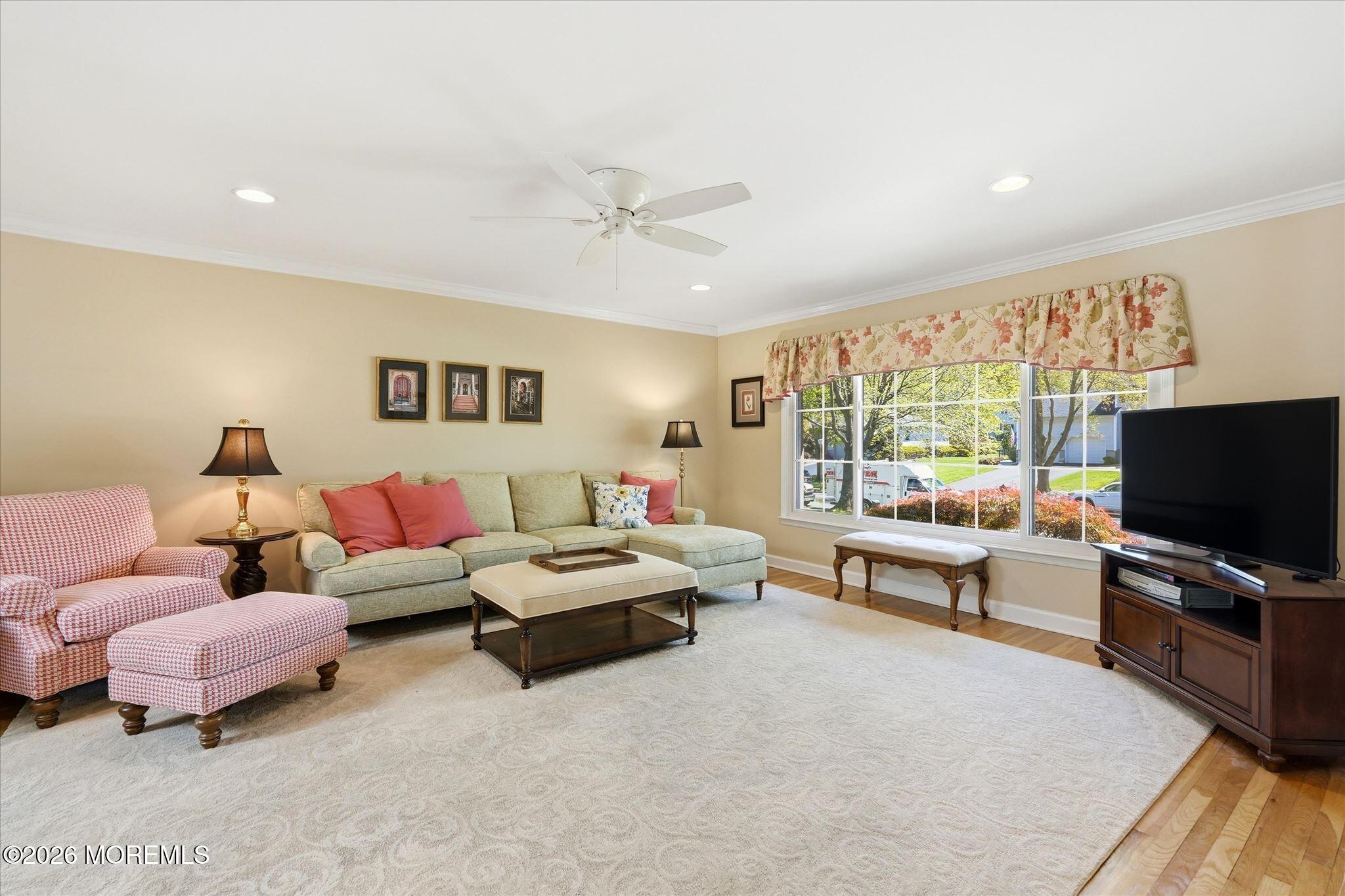 11 Seward Drive