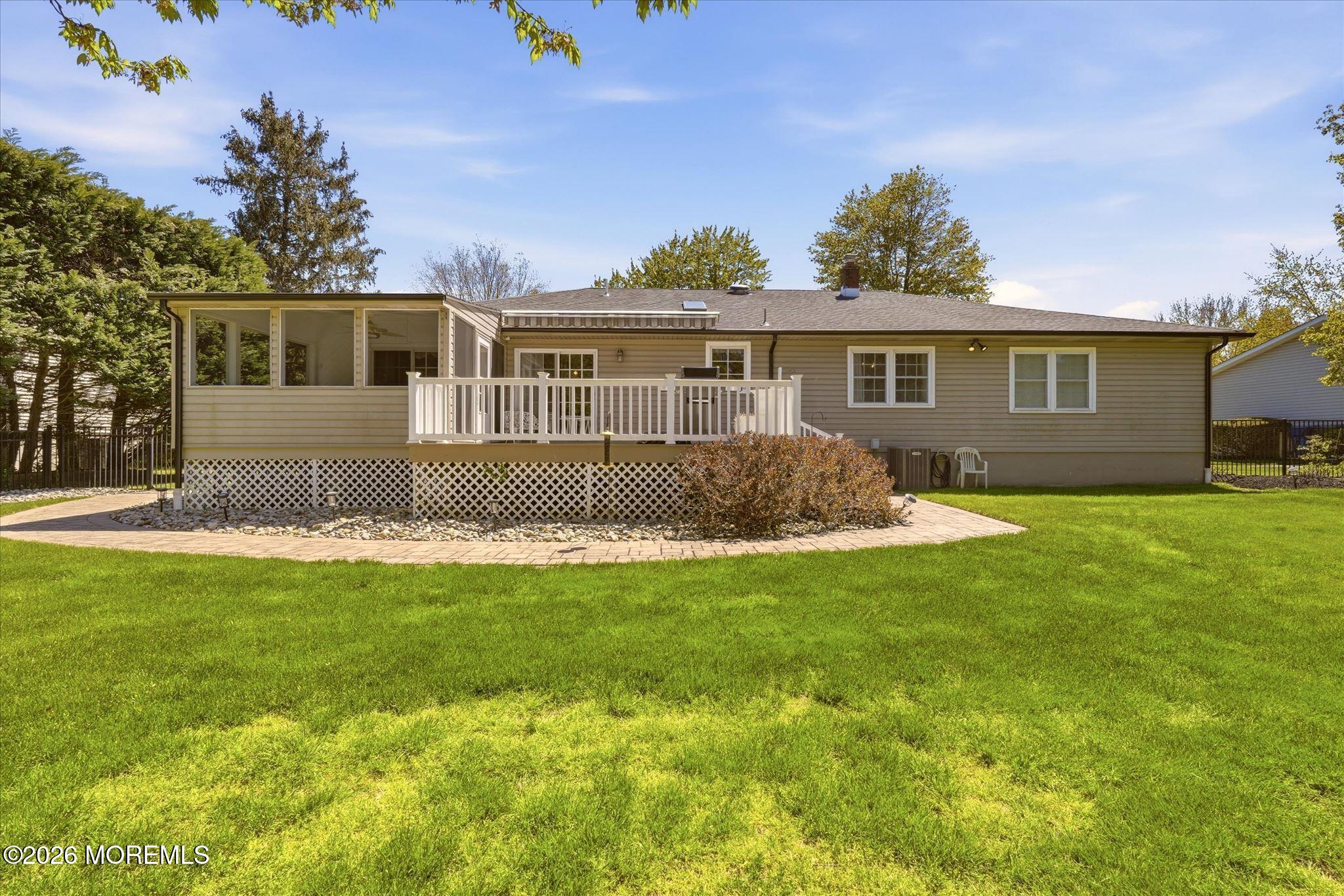 11 Seward Drive