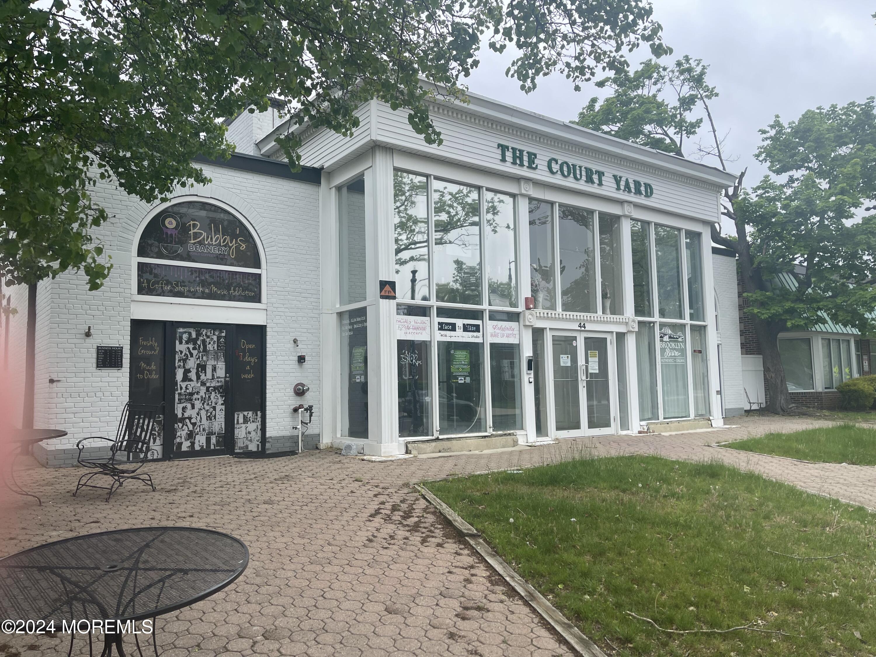 44 Washington Street 102