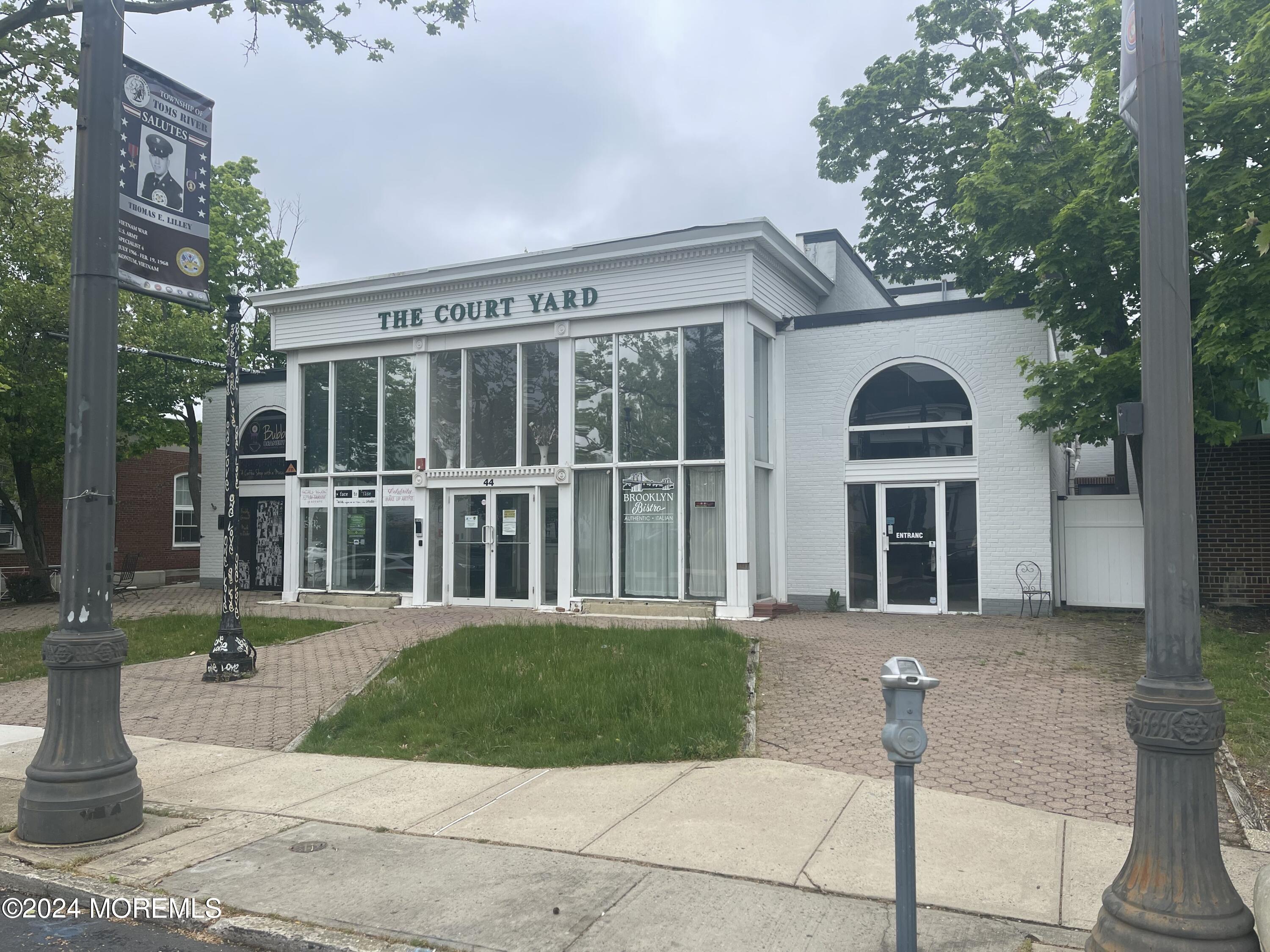 44 Washington Street 102