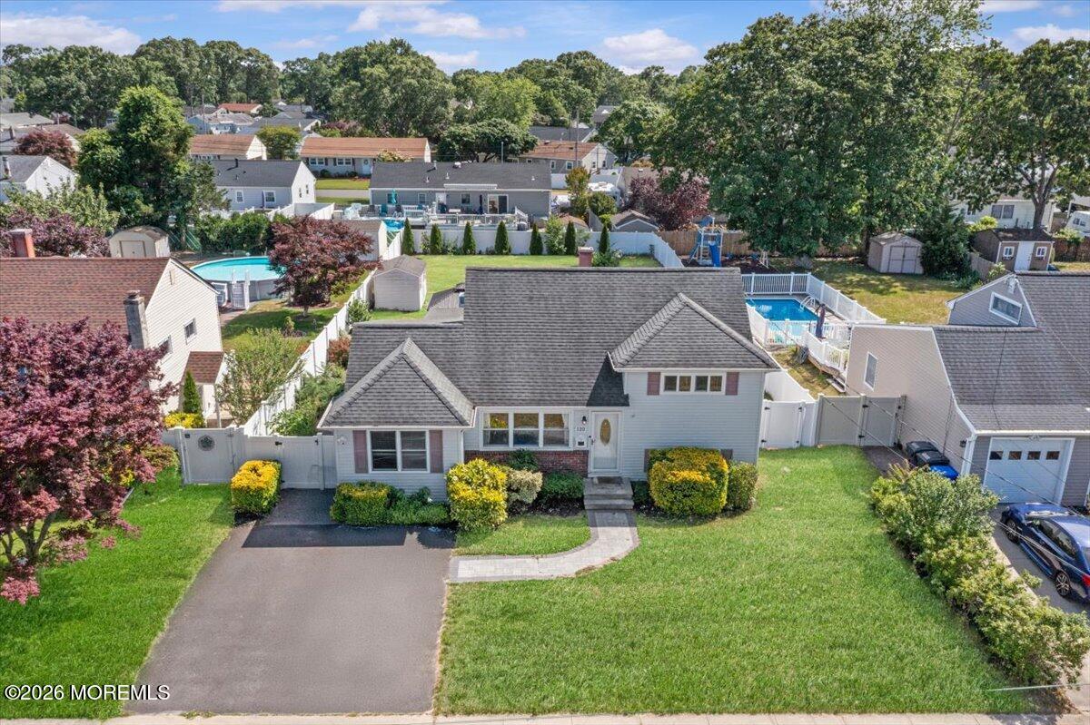 120 Dennis Drive