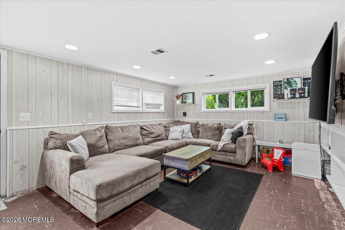 120 Dennis Drive