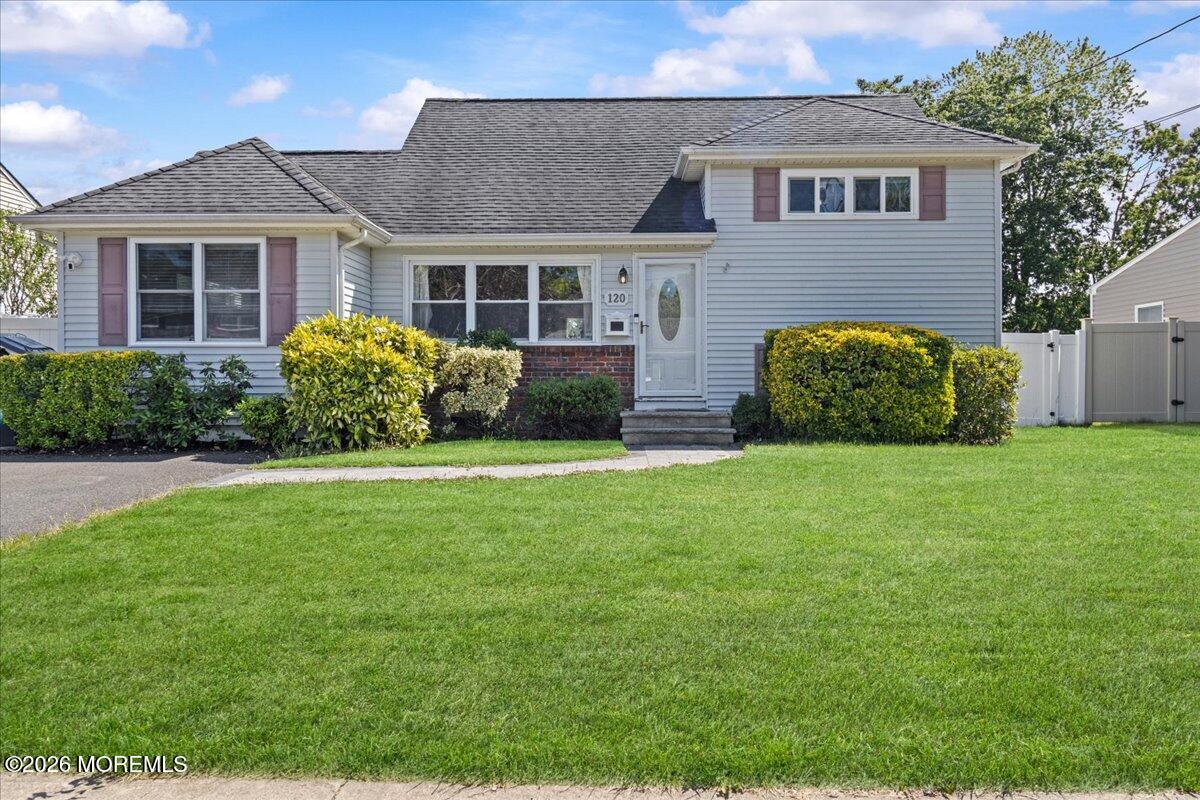 120 Dennis Drive