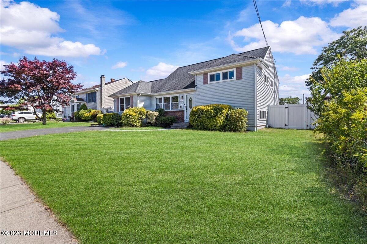 120 Dennis Drive