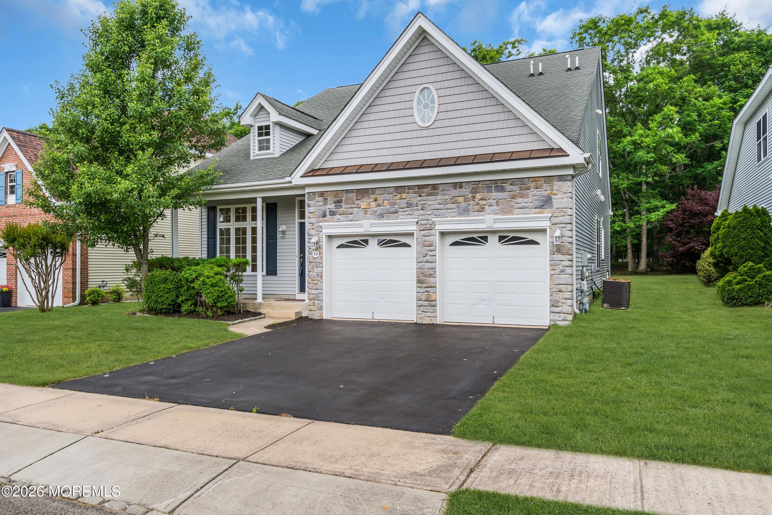 39 Plymouth Way