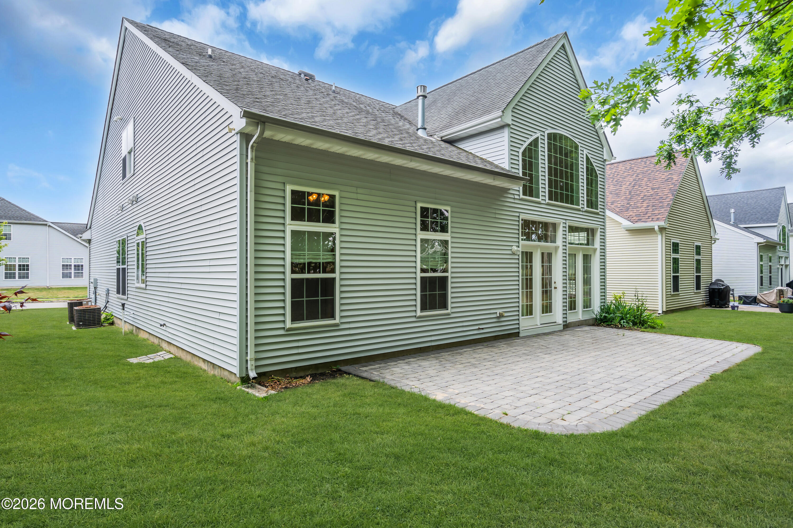 39 Plymouth Way