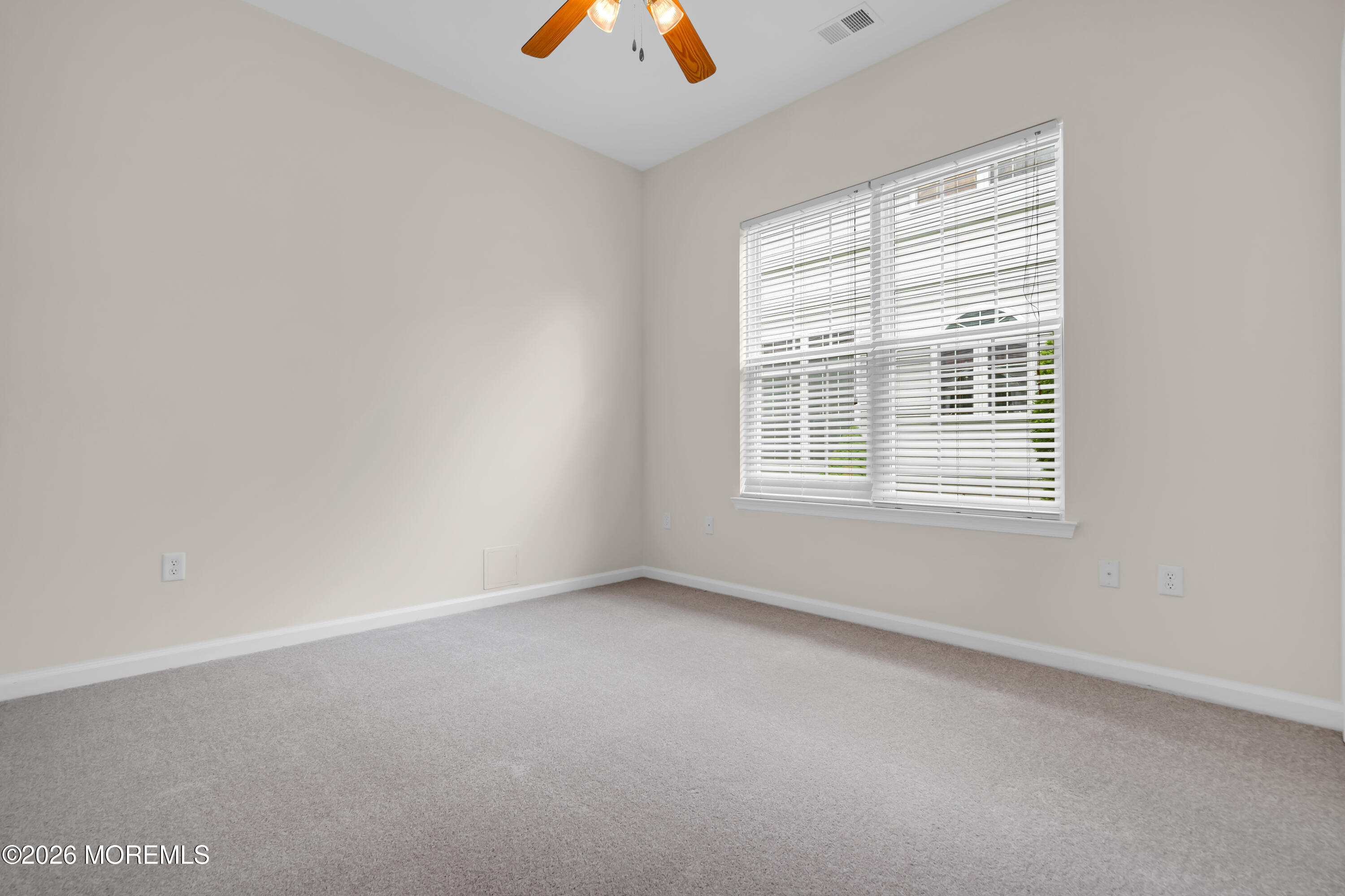 39 Plymouth Way