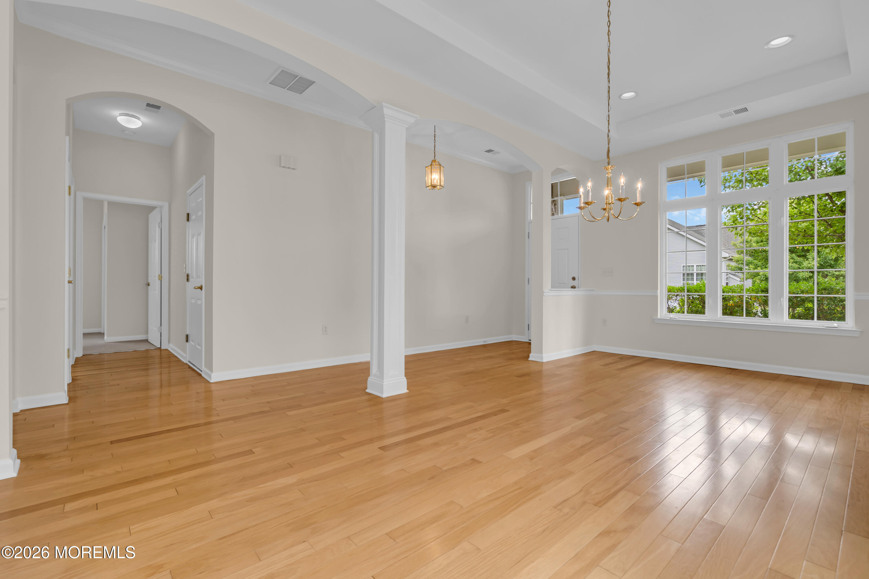 39 Plymouth Way